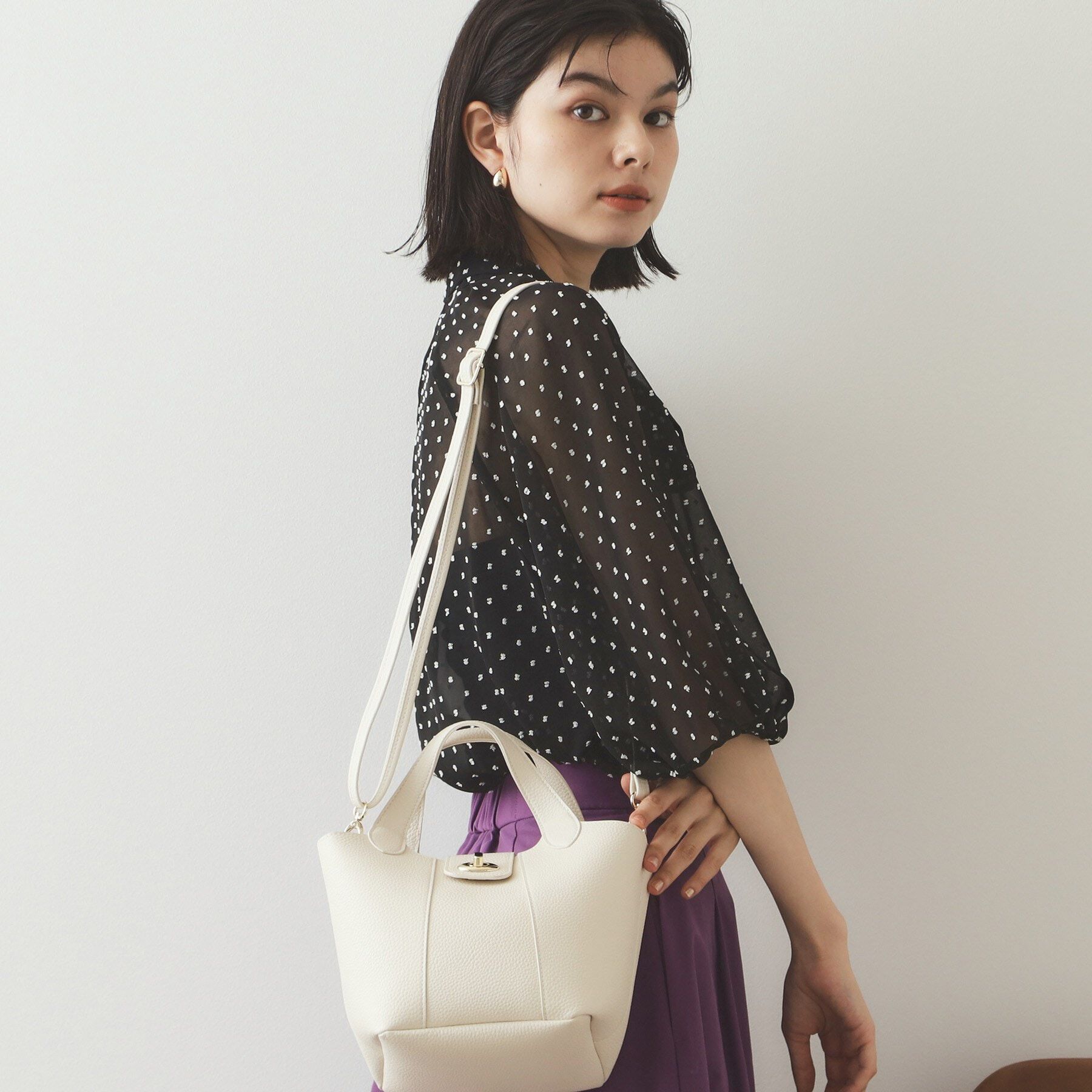 OPAQUE.CLIP「【2WAY】フロントひねりデザイントートバッグ」|トートバッグ|