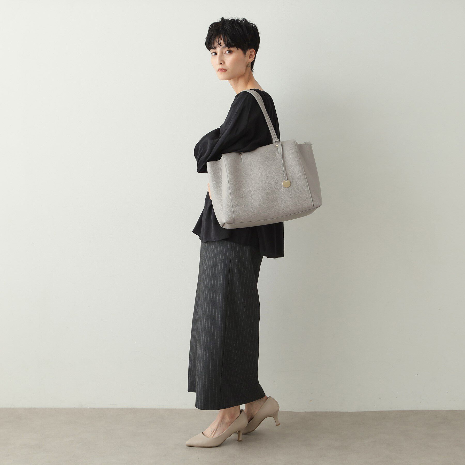 OPAQUE.CLIP「【人間工学/A4サイズ対応】シュリンクトートバッグ」|トートバッグ|