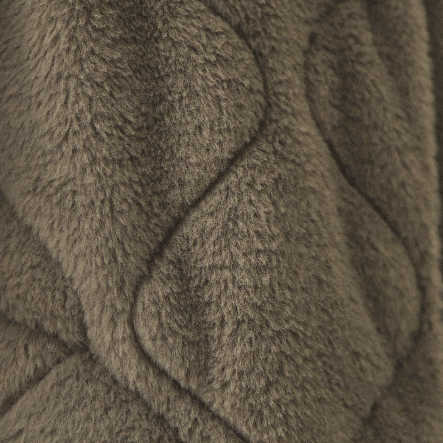 OPAQUE.CLIP「《リバーシブル》キルティング&times;フェイクファージャケット【洗濯機洗い可】」|ノーカラーコート|