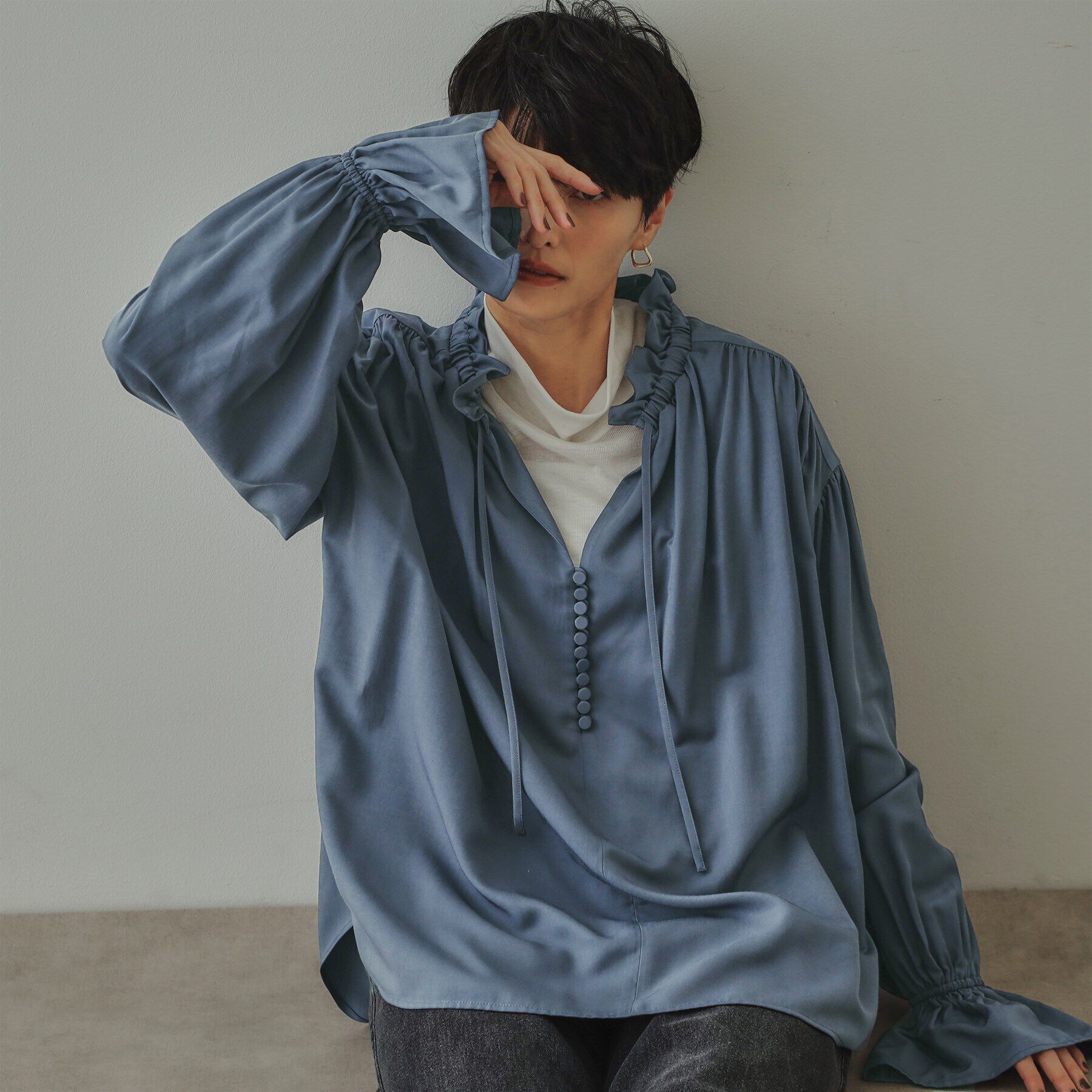 OPAQUE.CLIP「【大草直子さんコラボ】フリルネックブラウス」|シャツ・ブラウス|