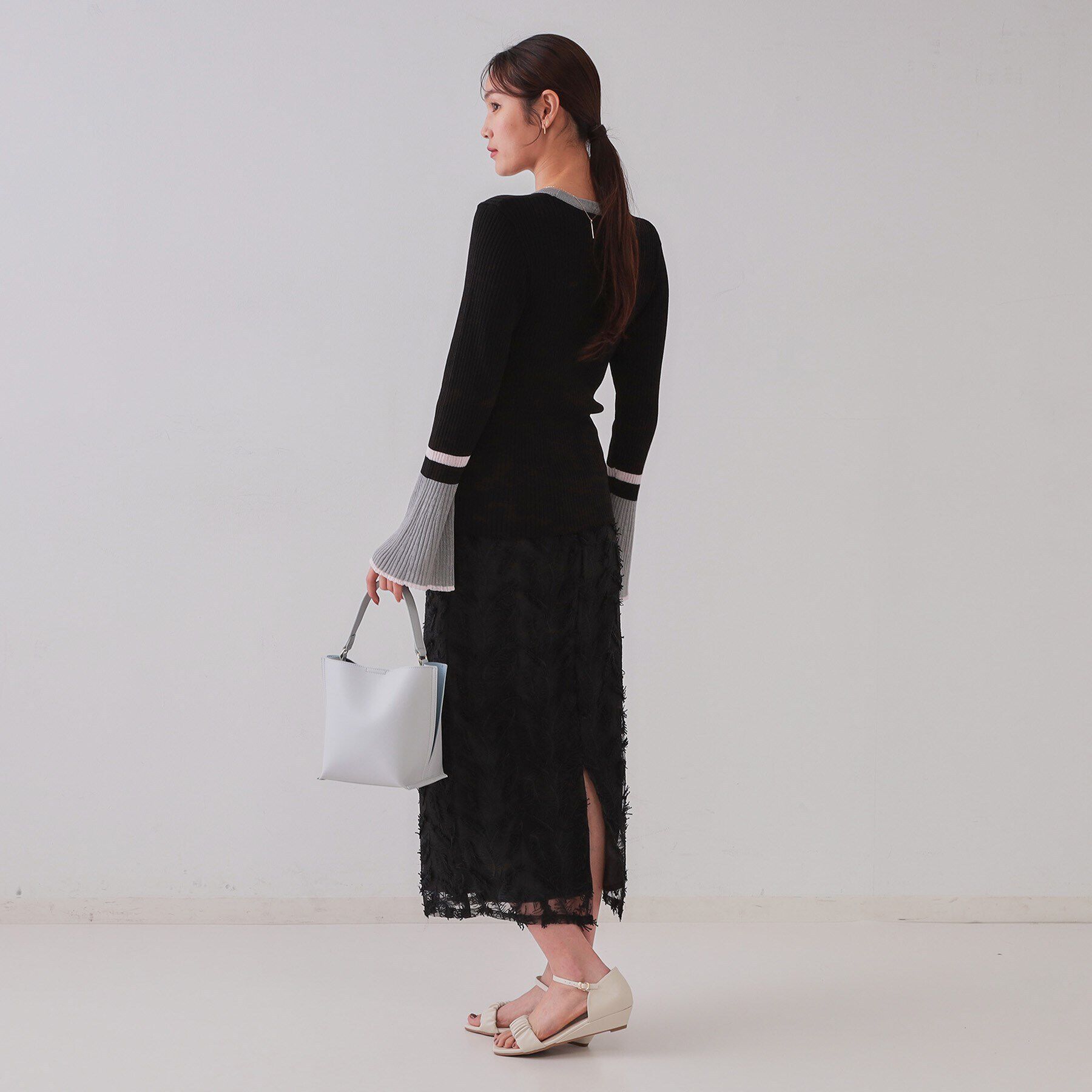 OPAQUE.CLIP「配色フレアスリーブワイドリブニット【洗濯機洗い可】」|ニット・セーター|