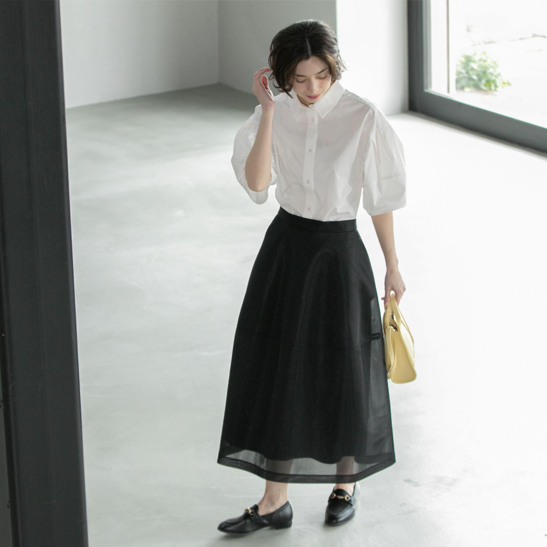 OPAQUE.CLIP「《美人百花掲載》ランタンスリーブシャツ【洗濯機洗い可】」|シャツ・ブラウス|