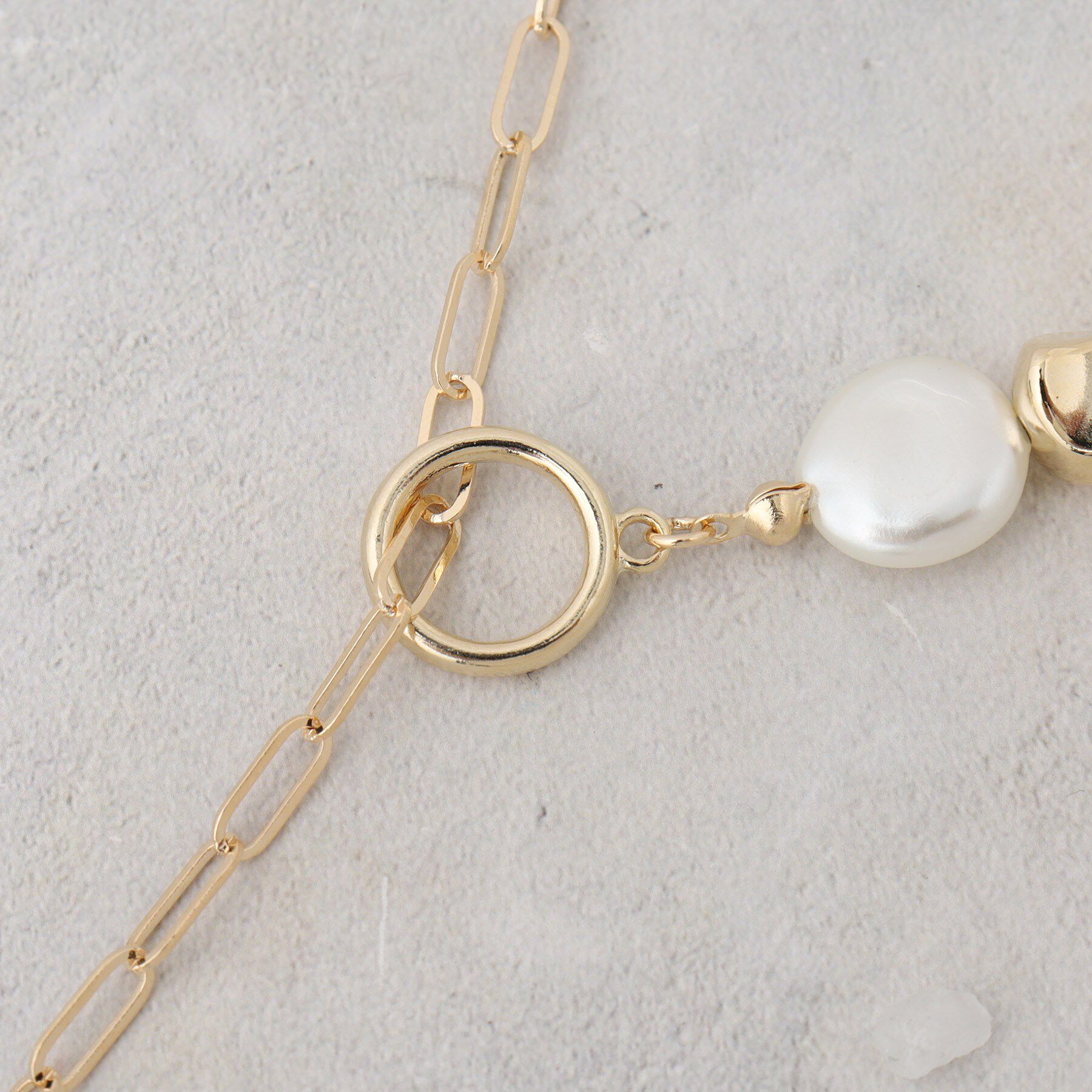 OPAQUE.CLIP「パール調ビーズ&times;メタル チェーンネックレス」|ネックレス|