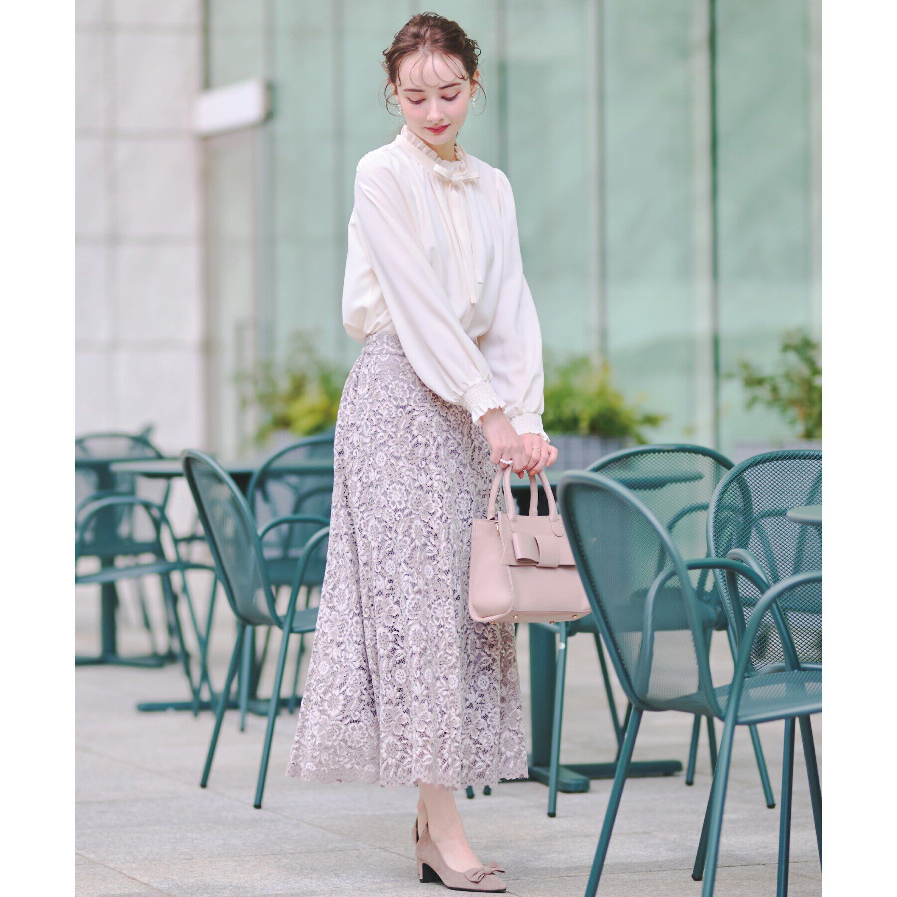 Couture broach「【好印象なレディブラウス】タイ付きピコフリルブラウス」|シャツ・ブラウス|