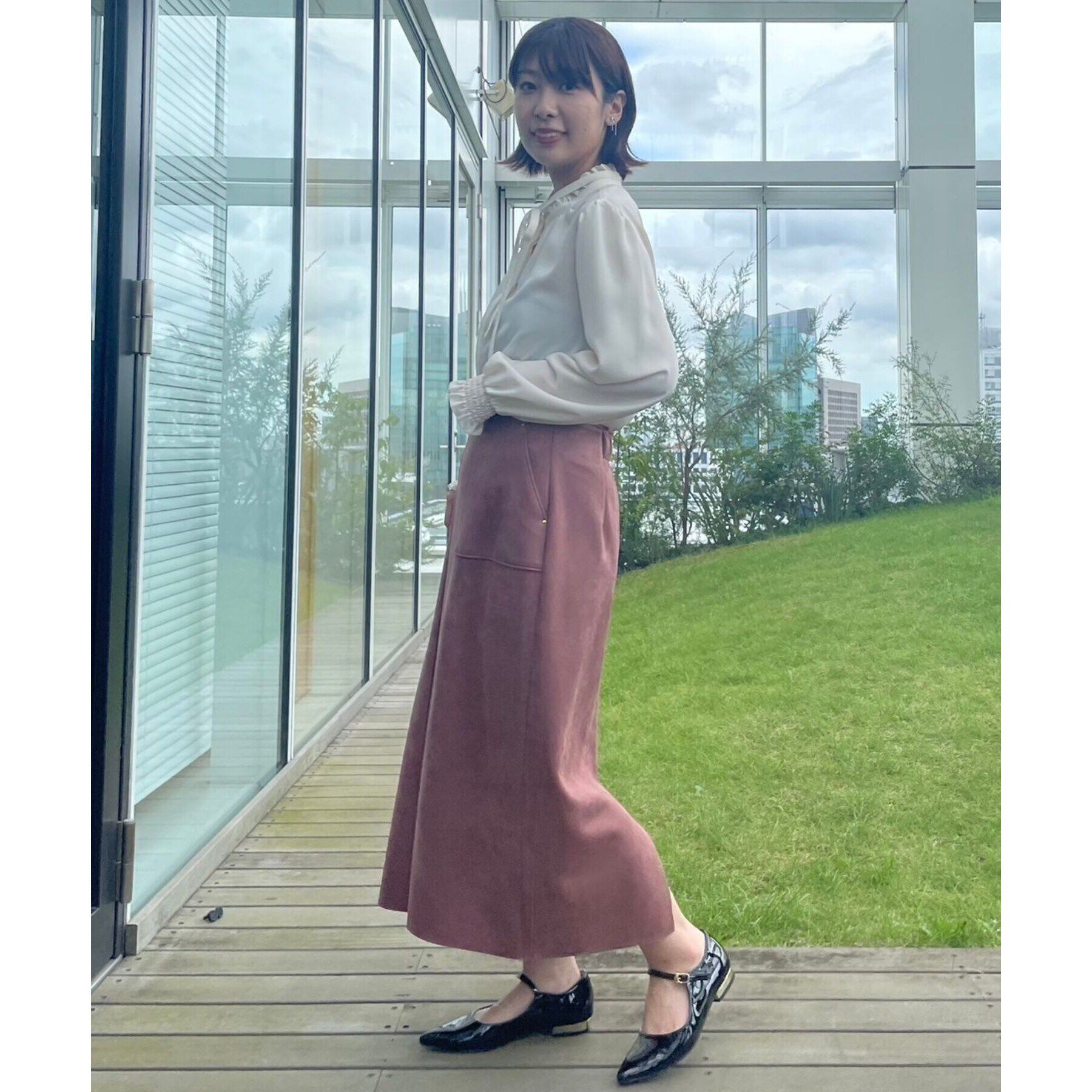 Couture broach「【好印象なレディブラウス】タイ付きピコフリルブラウス」|シャツ・ブラウス|