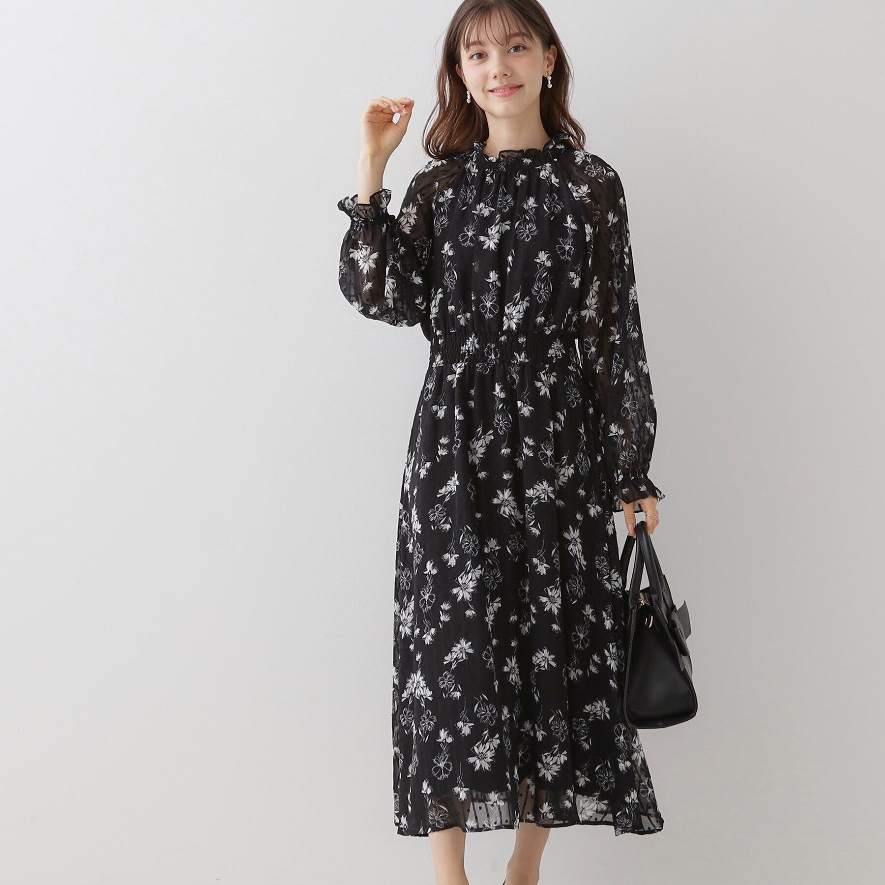 Couture broach「【洗える・一枚で着映える】フラワージャカードワンピース」|ワンピース|ﾌﾞﾗｯｸ(119)