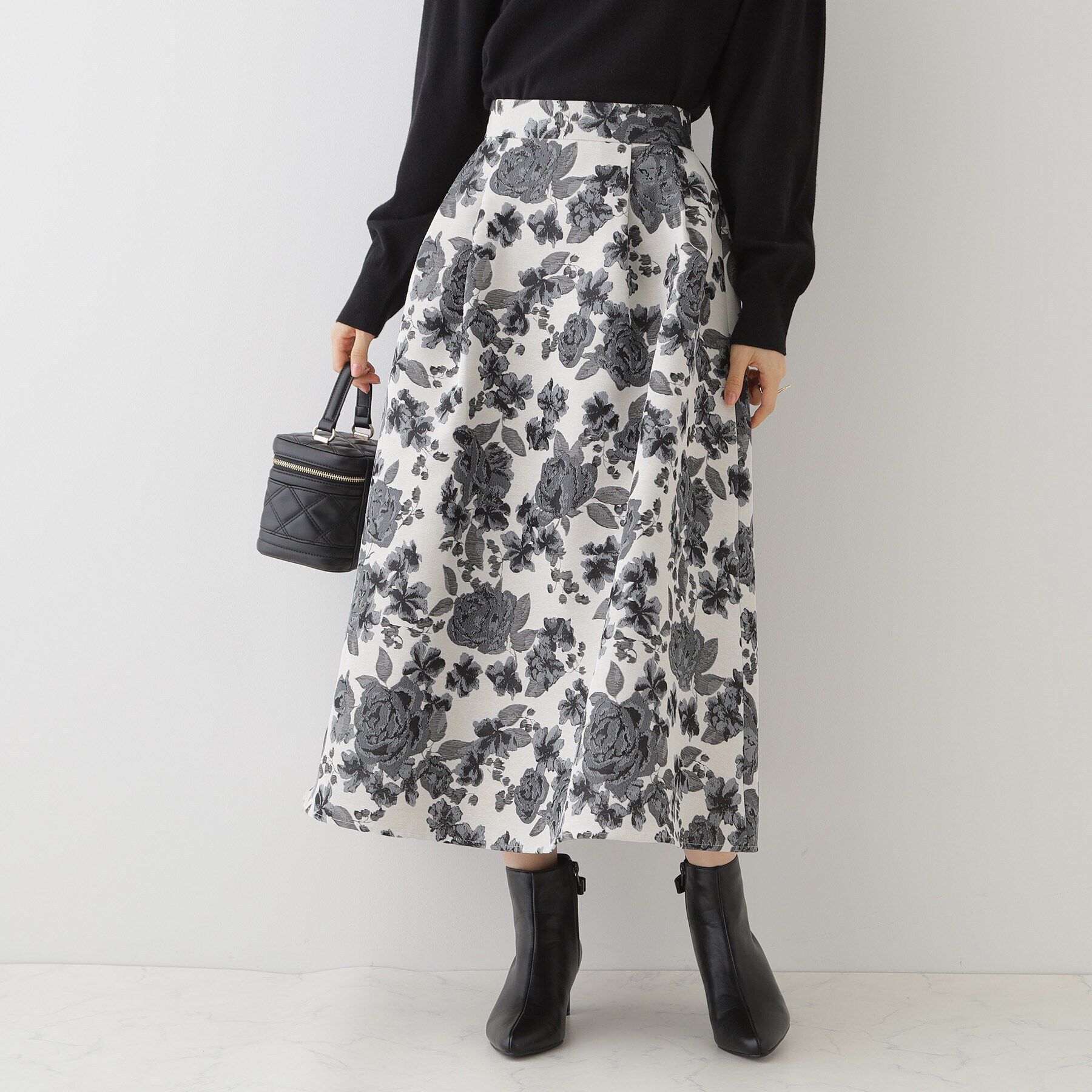 Couture broach「【エレガントな雰囲気漂う】フラワージャカードスカート」|スカート|