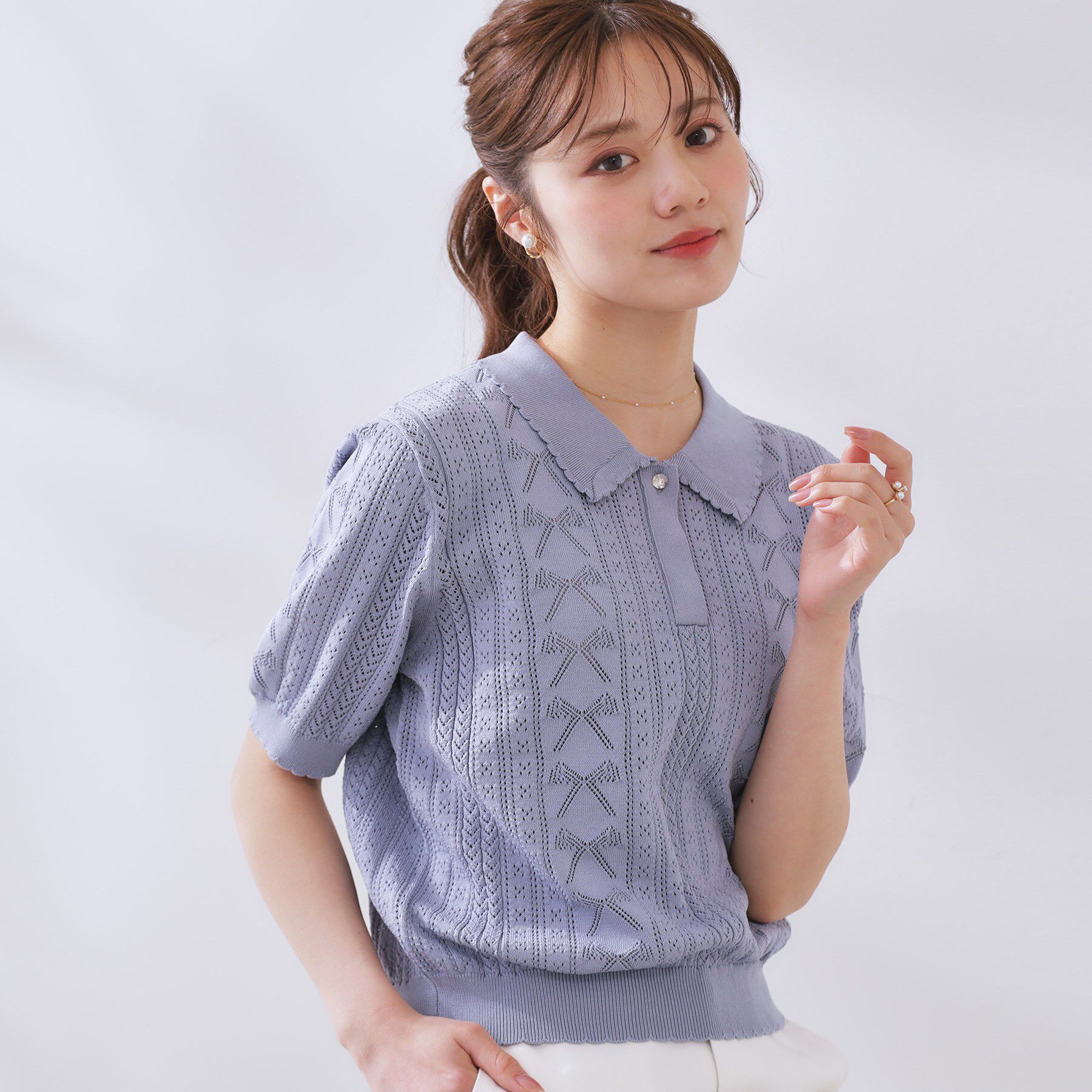Couture broach「【洗える・大人可愛い】リボン透かし柄ポロニット」|ニット・セーター|