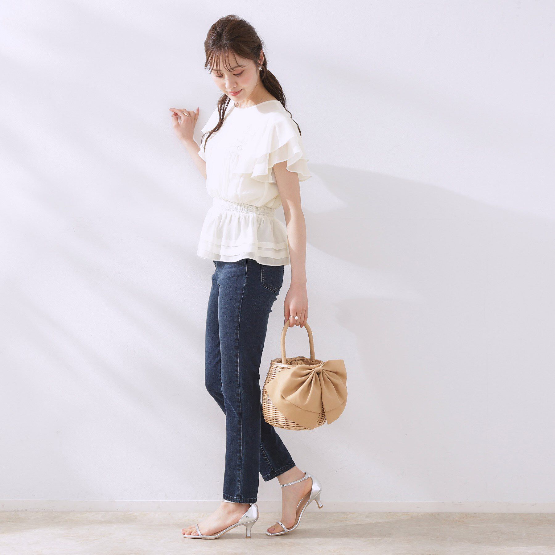 Couture broach「【大人可愛い・華やか】ダブルフリル袖ペプラムブラウス」|シャツ・ブラウス|