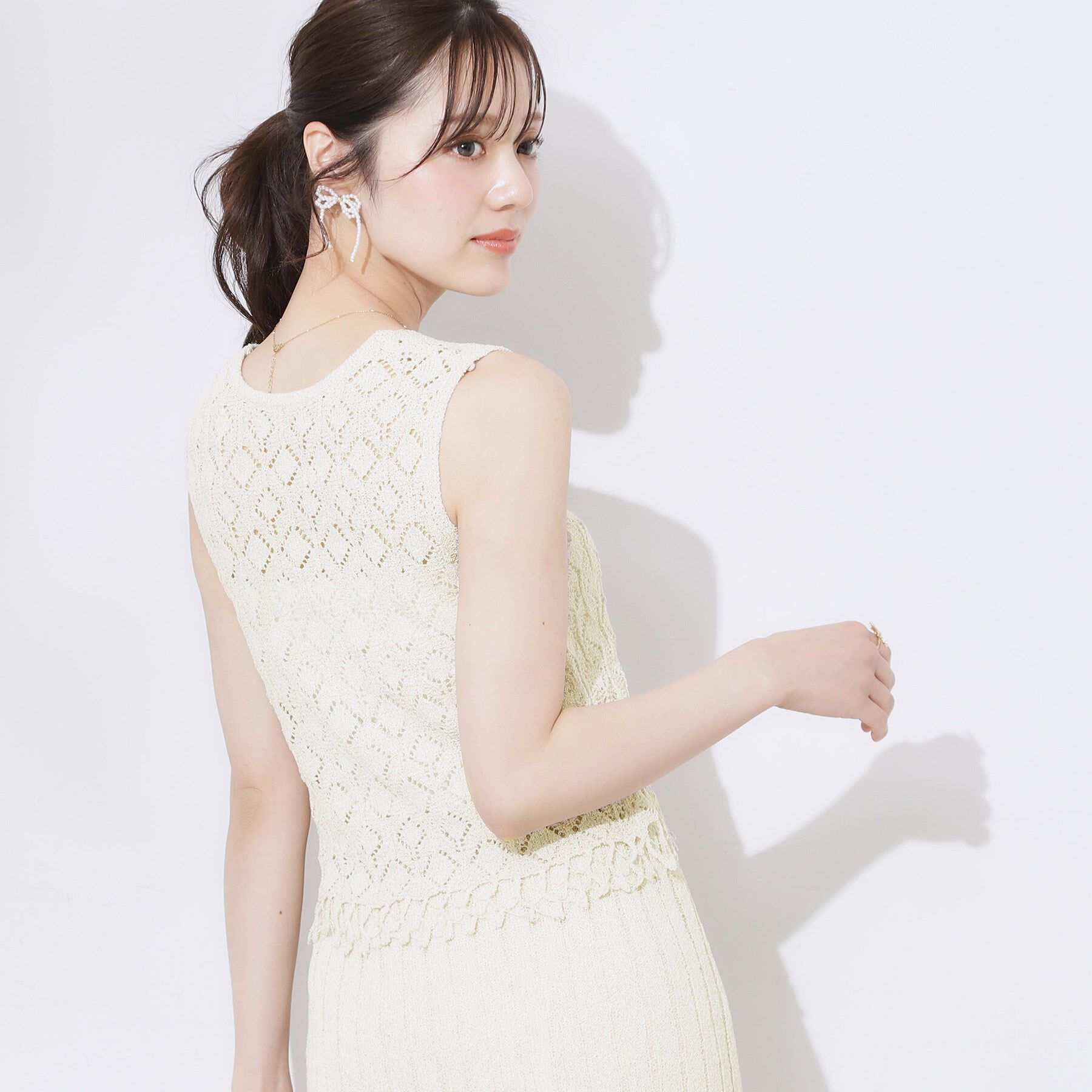 Couture broach「透かし編みフリンジニット」|ニット・セーター|