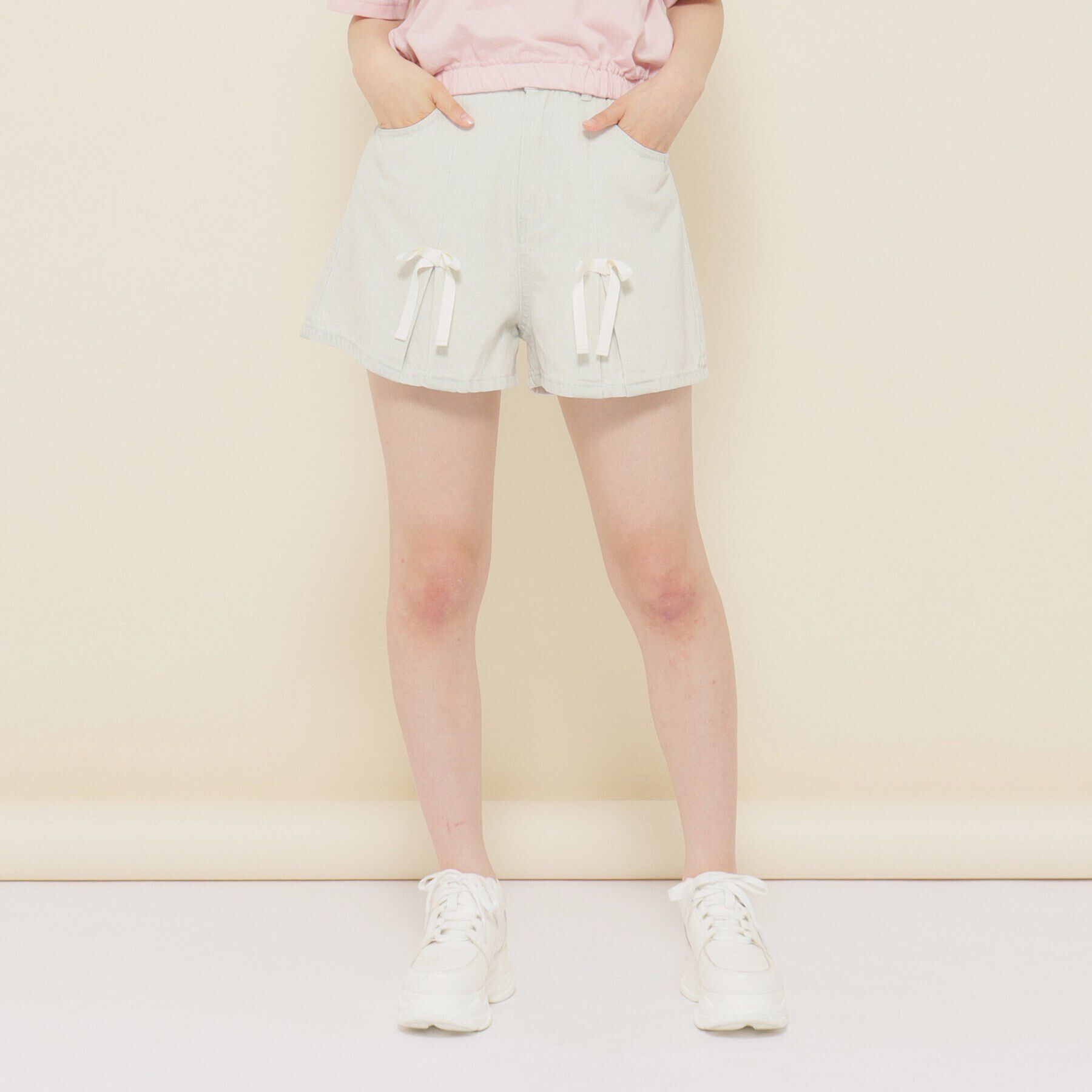 PINK-latte「【ニコラ10月号掲載/130cmあり】リボン付きデニムショートパンツ」|その他|