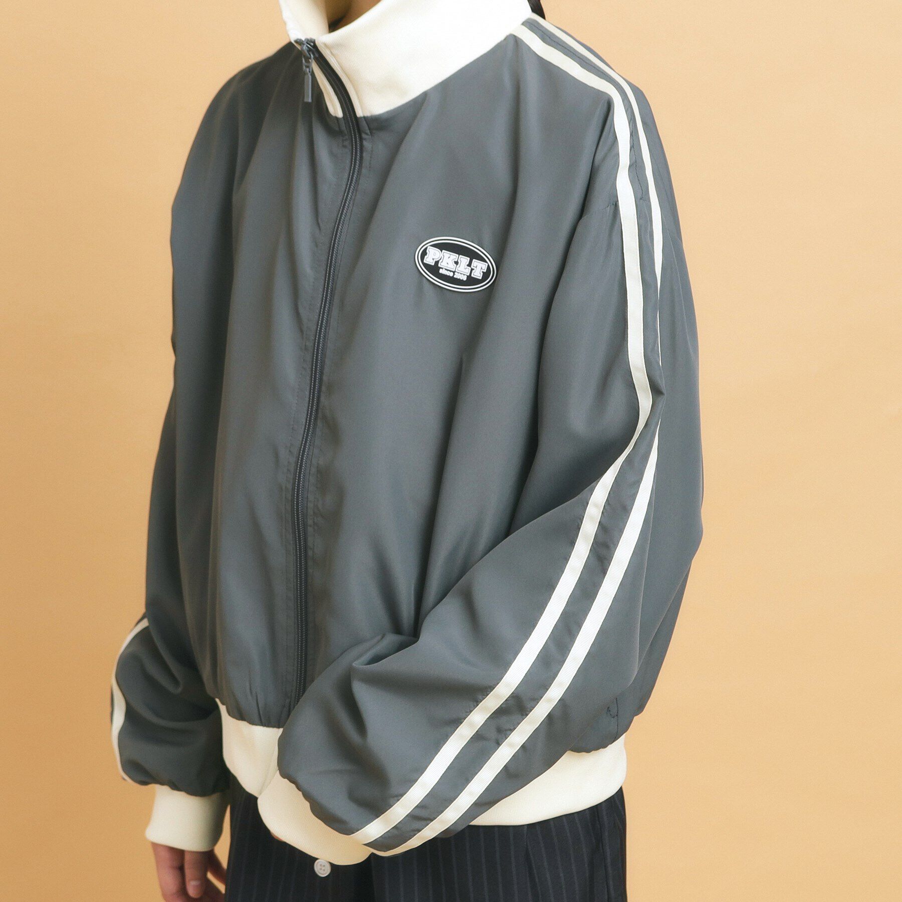 PINK-latte「【130cmあり】ダブルライン袖　トラックジャケット」|ブルゾン・スタジャン|