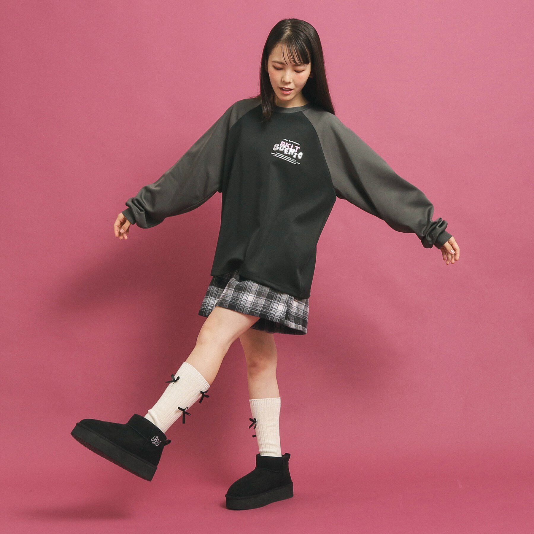 PINK-latte「ジェルプリントラグランプルオーバー」|Tシャツ・カットソー|