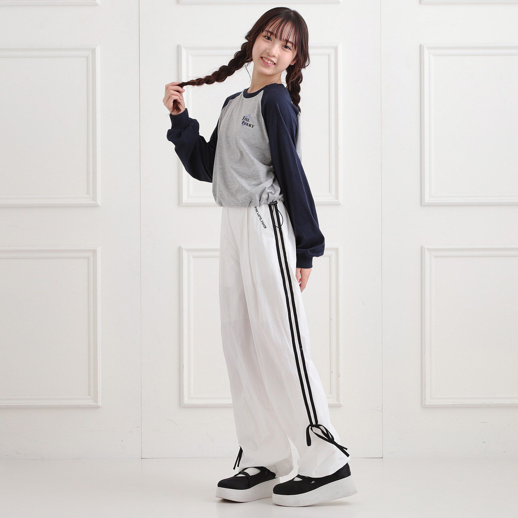 PINK-latte「スプレープリントラグランロンT」|Tシャツ・カットソー|