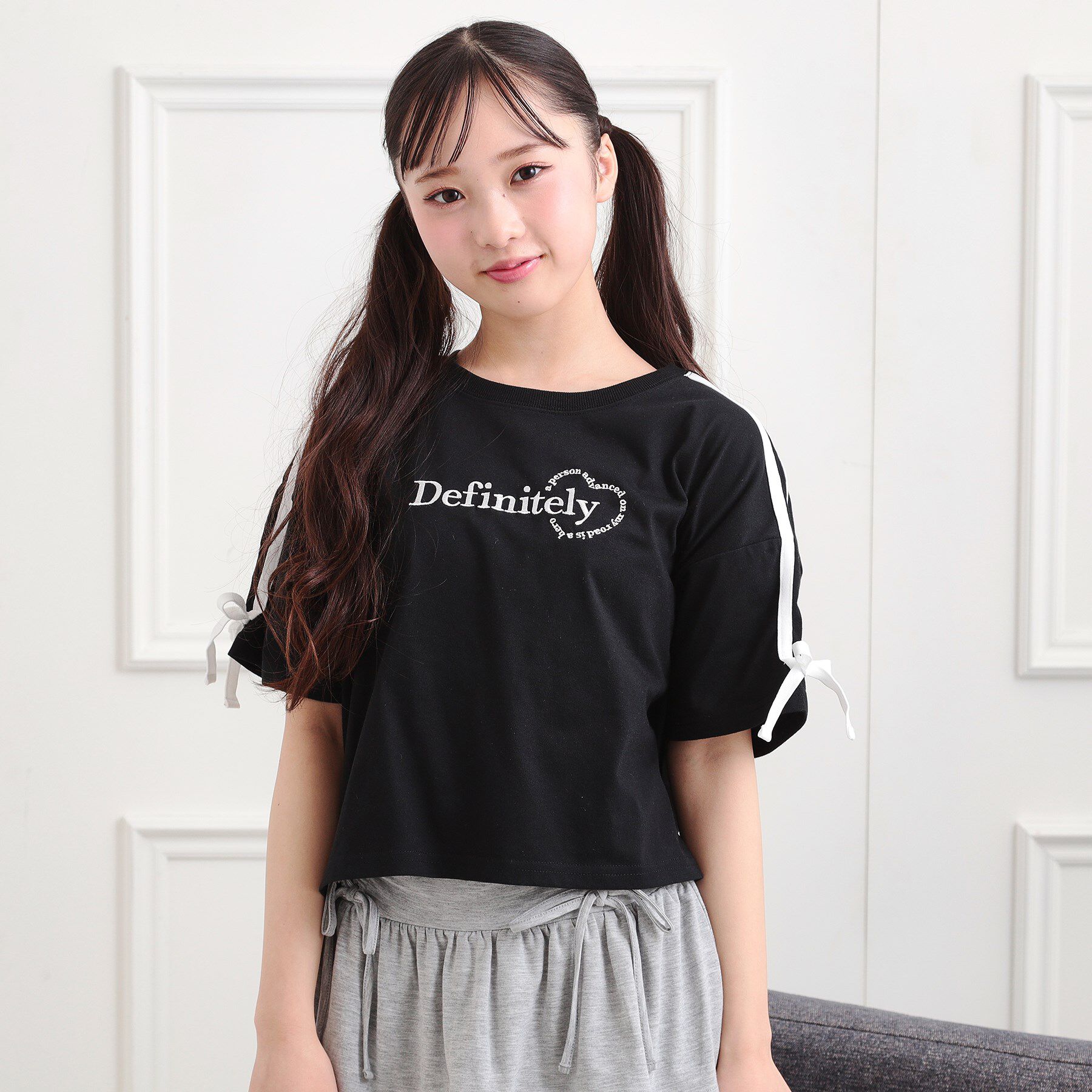 PINK-latte「袖ラインリボンTシャツ」|Tシャツ・カットソー|ブラック(019)