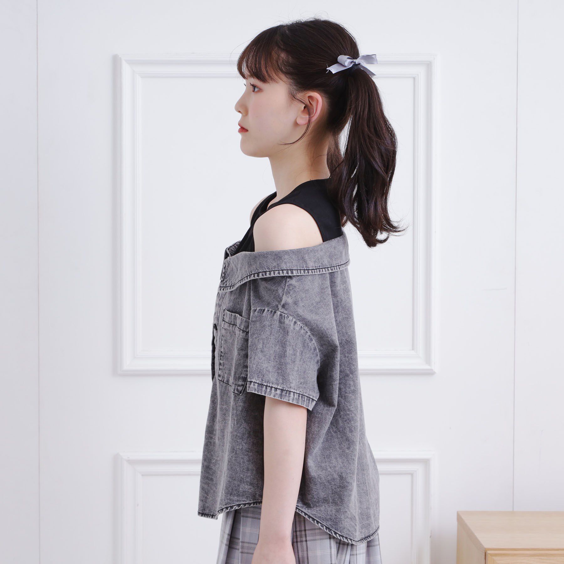 PINK-latte「肩あきデニムドッキングシャツ」|シャツ・ブラウス|