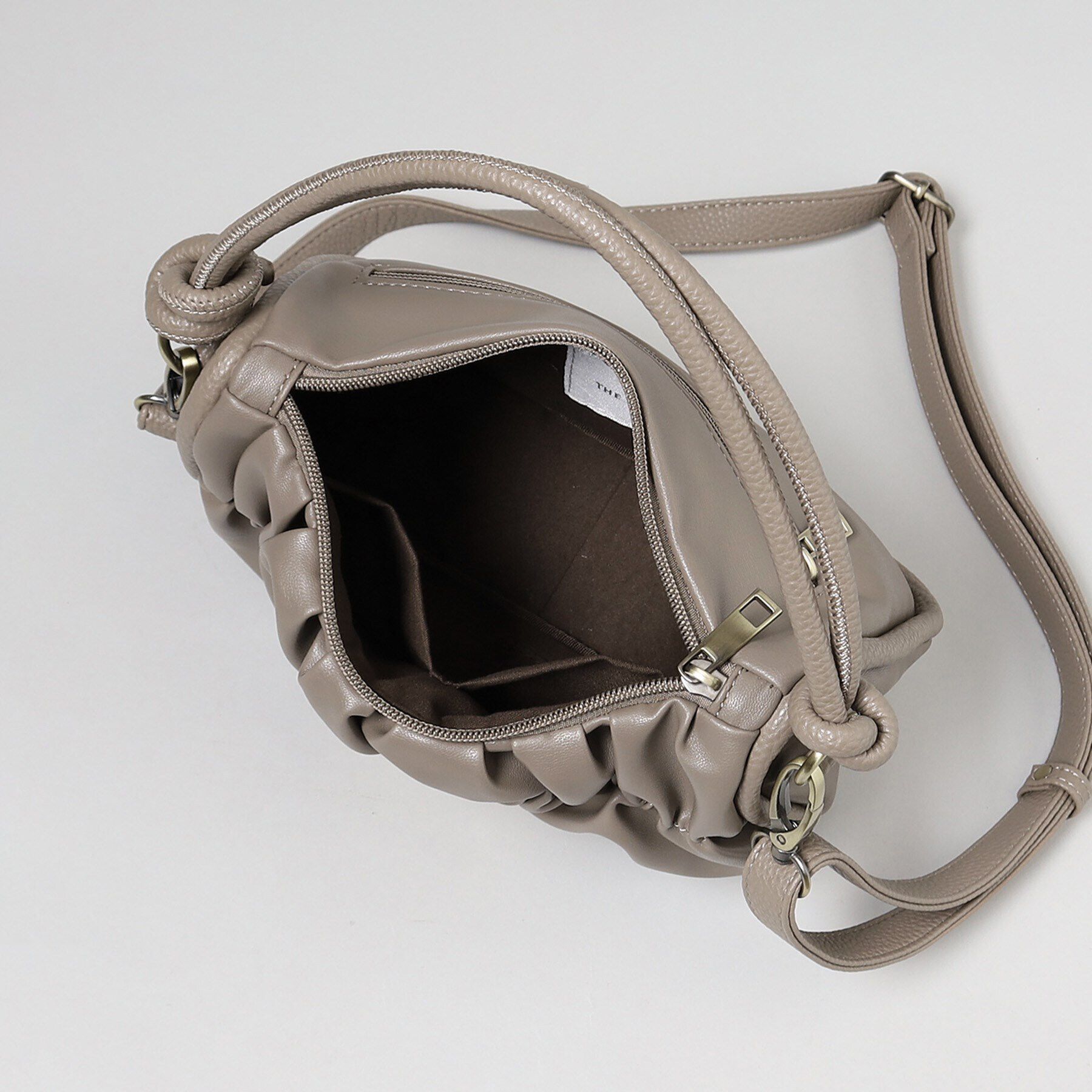 THE SHOP TK「【＠BAILA掲載】ギャザープレートFレザーBAG」|ハンドバッグ|