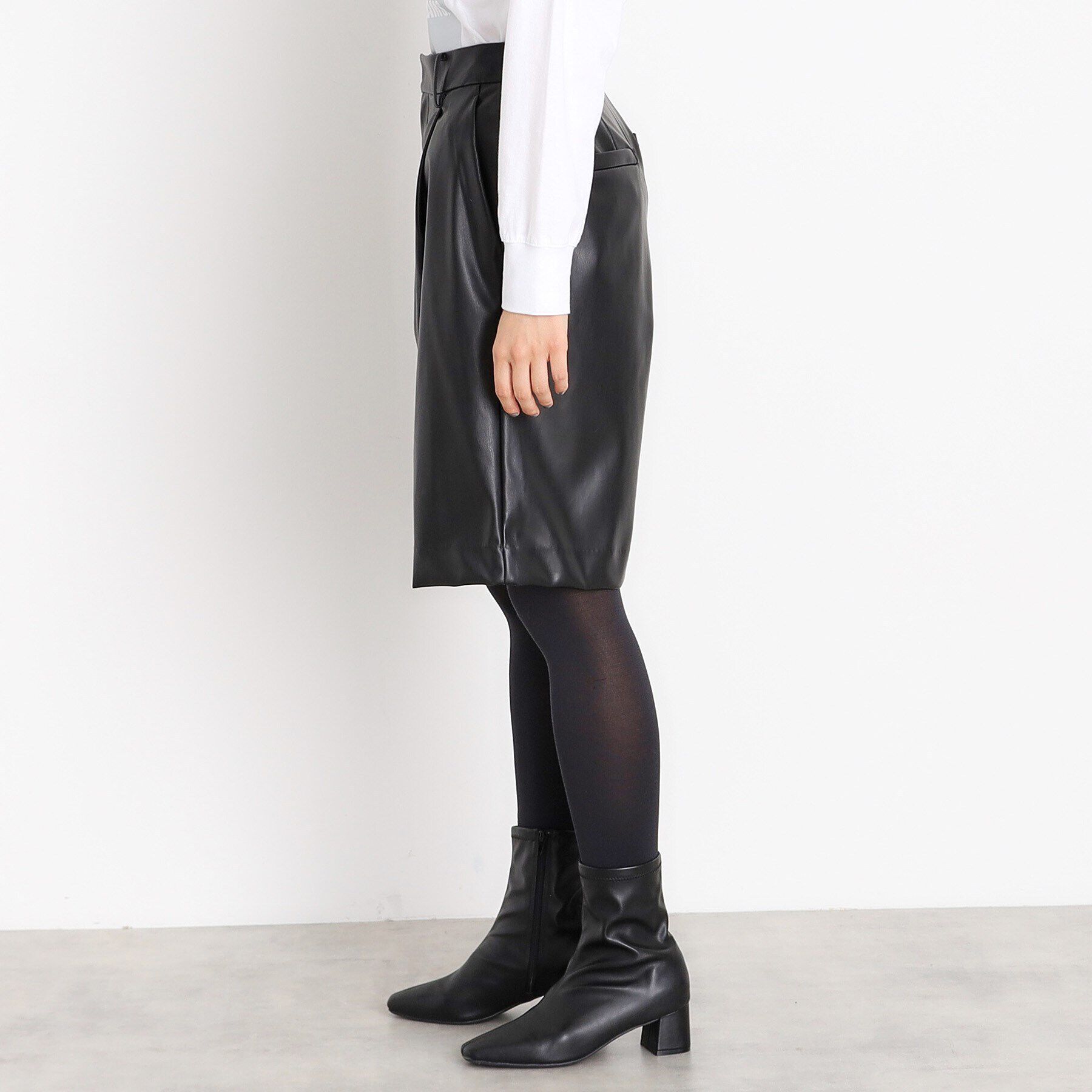 THE SHOP TK「【＠BAILA掲載】合皮ハーフパンツ」|その他|