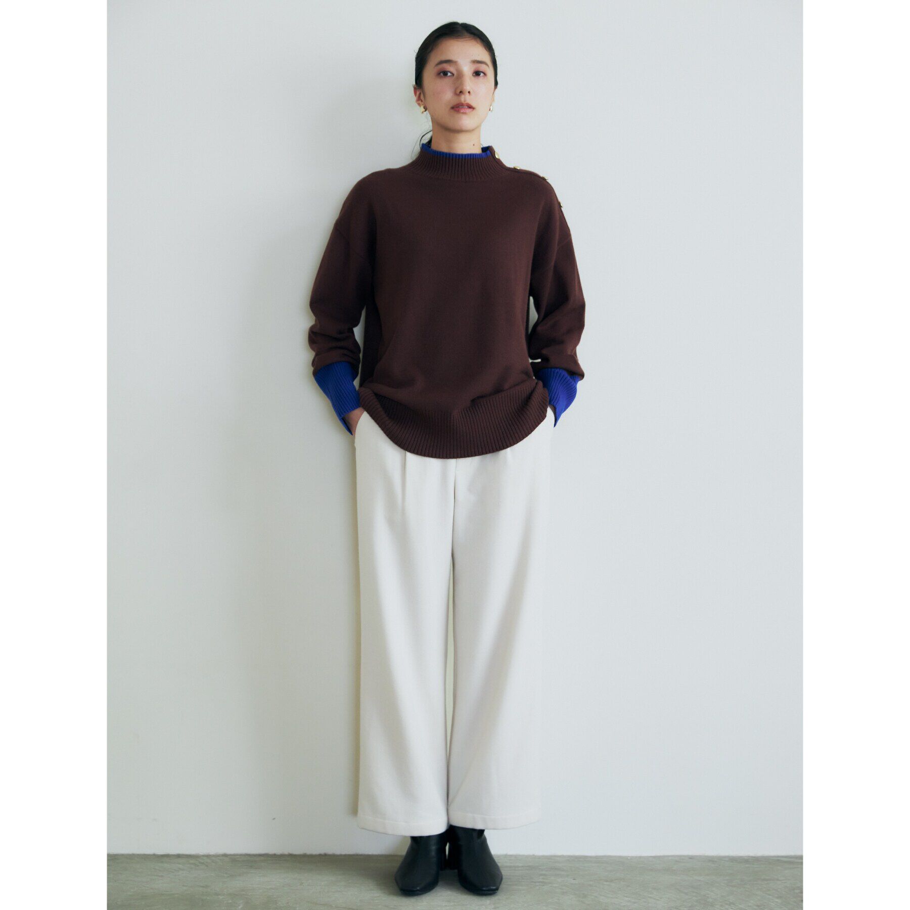 THE SHOP TK「【毛玉になりにくい／静電気防止】配色肩ボタンハイネックニット／洗える」|ニット・セーター|