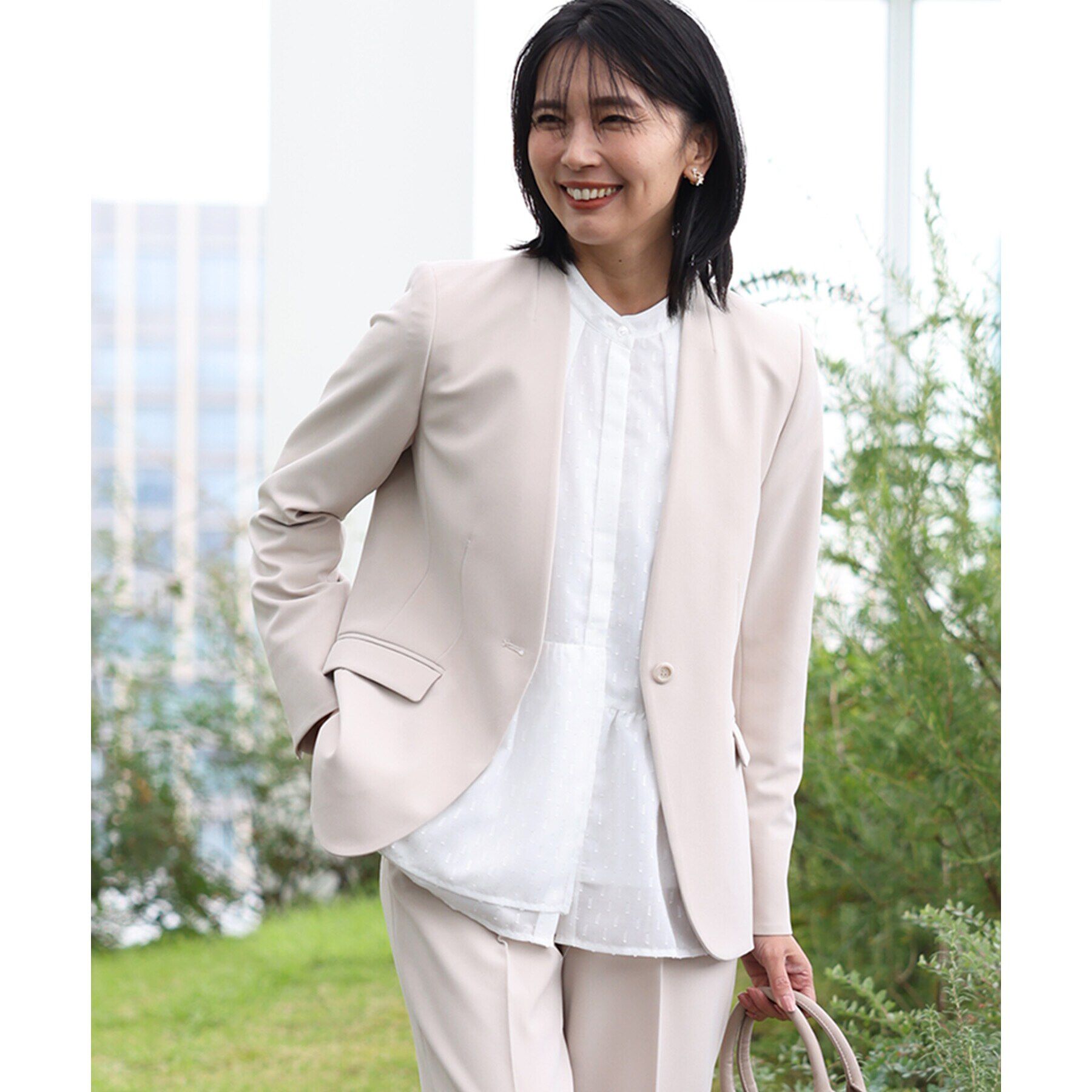 THE SHOP TK「【ONOFF活躍/セレモニー/通勤】カットジャカードペプラムブラウス/洗える」|シャツ・ブラウス|