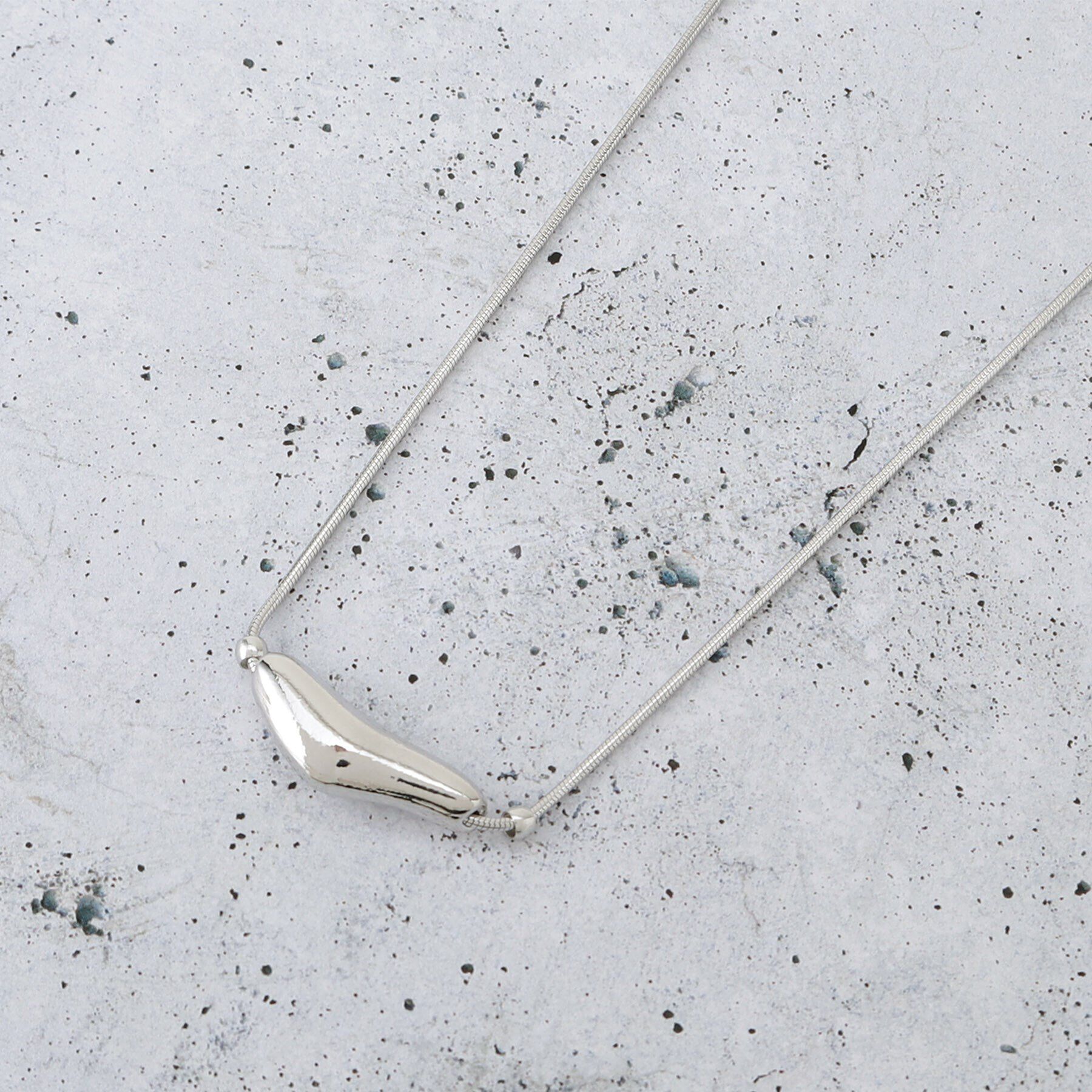 THE SHOP TK「ビーンズショートネックレス」|ネックレス|