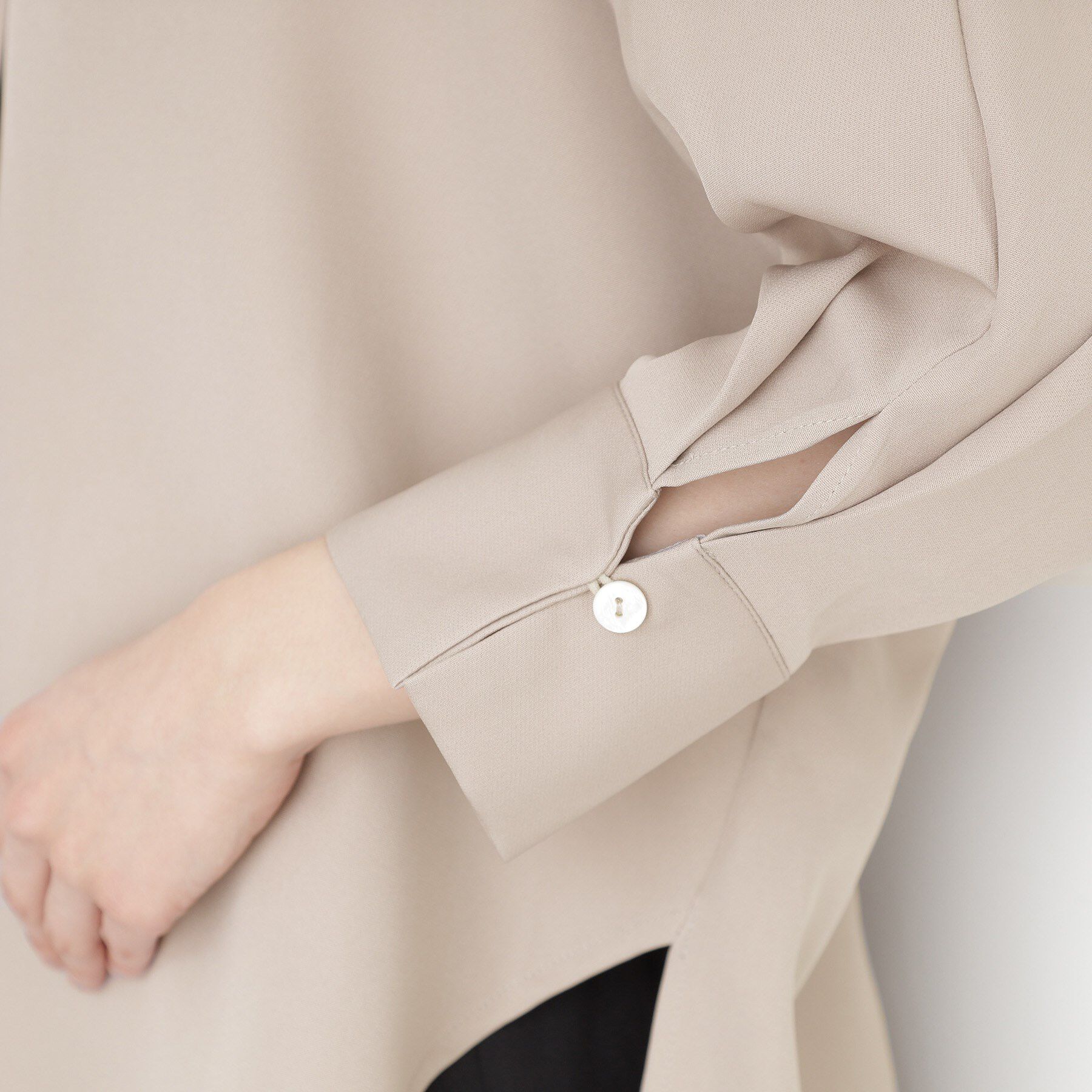 THE SHOP TK「ブラウス見えカットソー【洗える】」|シャツ・ブラウス|