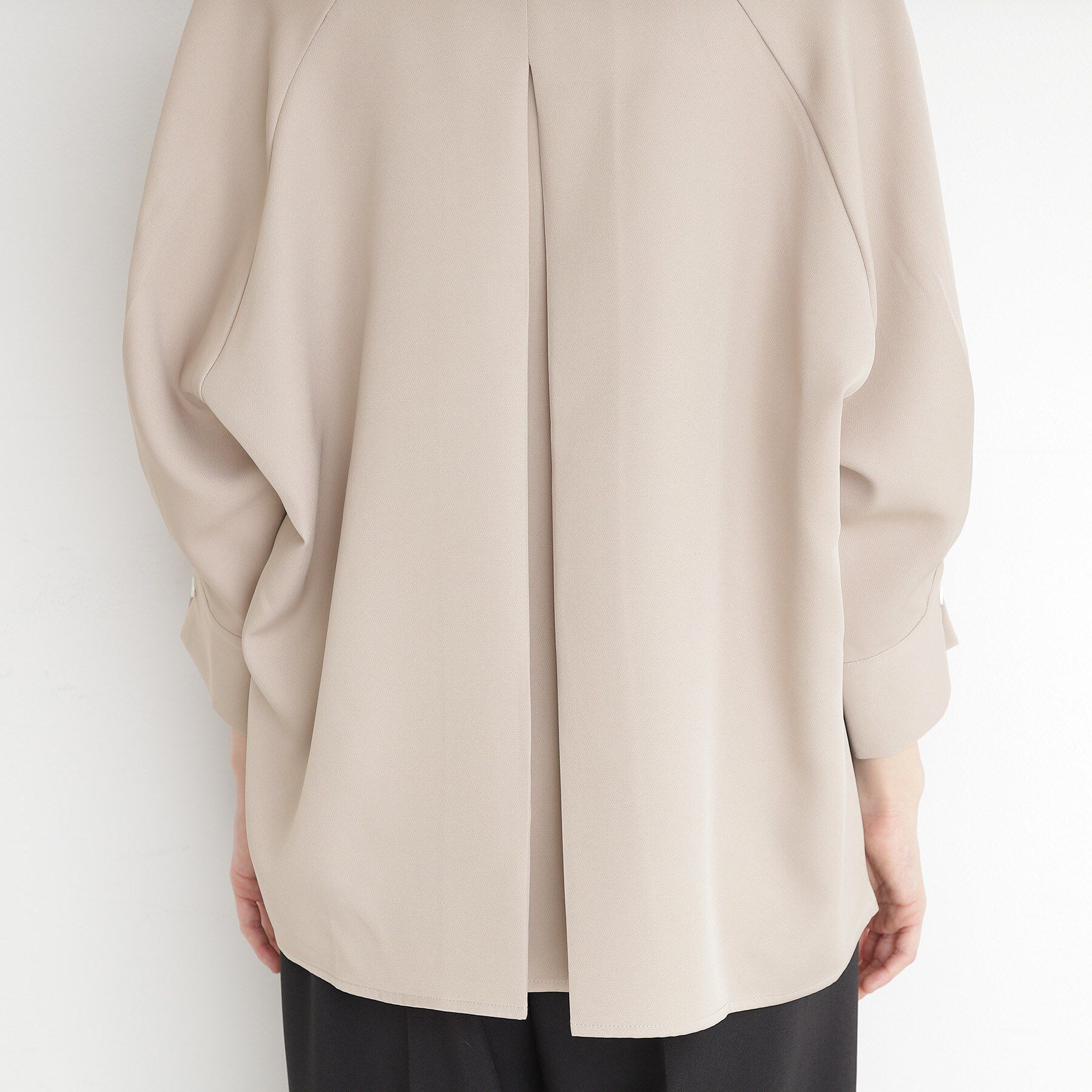 THE SHOP TK「ブラウス見えカットソー【洗える】」|シャツ・ブラウス|