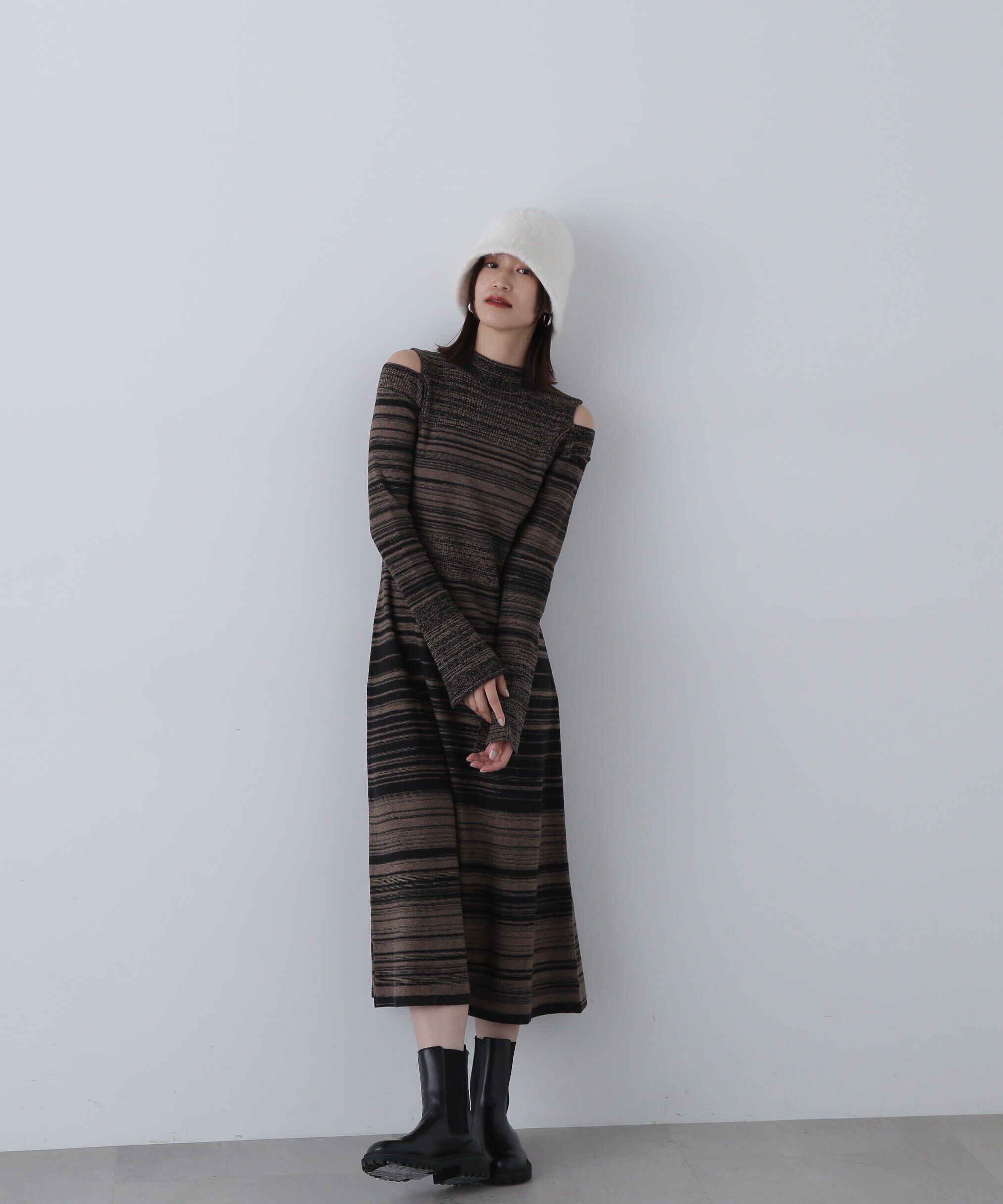  「コールドショルダーニットワンピース」|ワンピース|