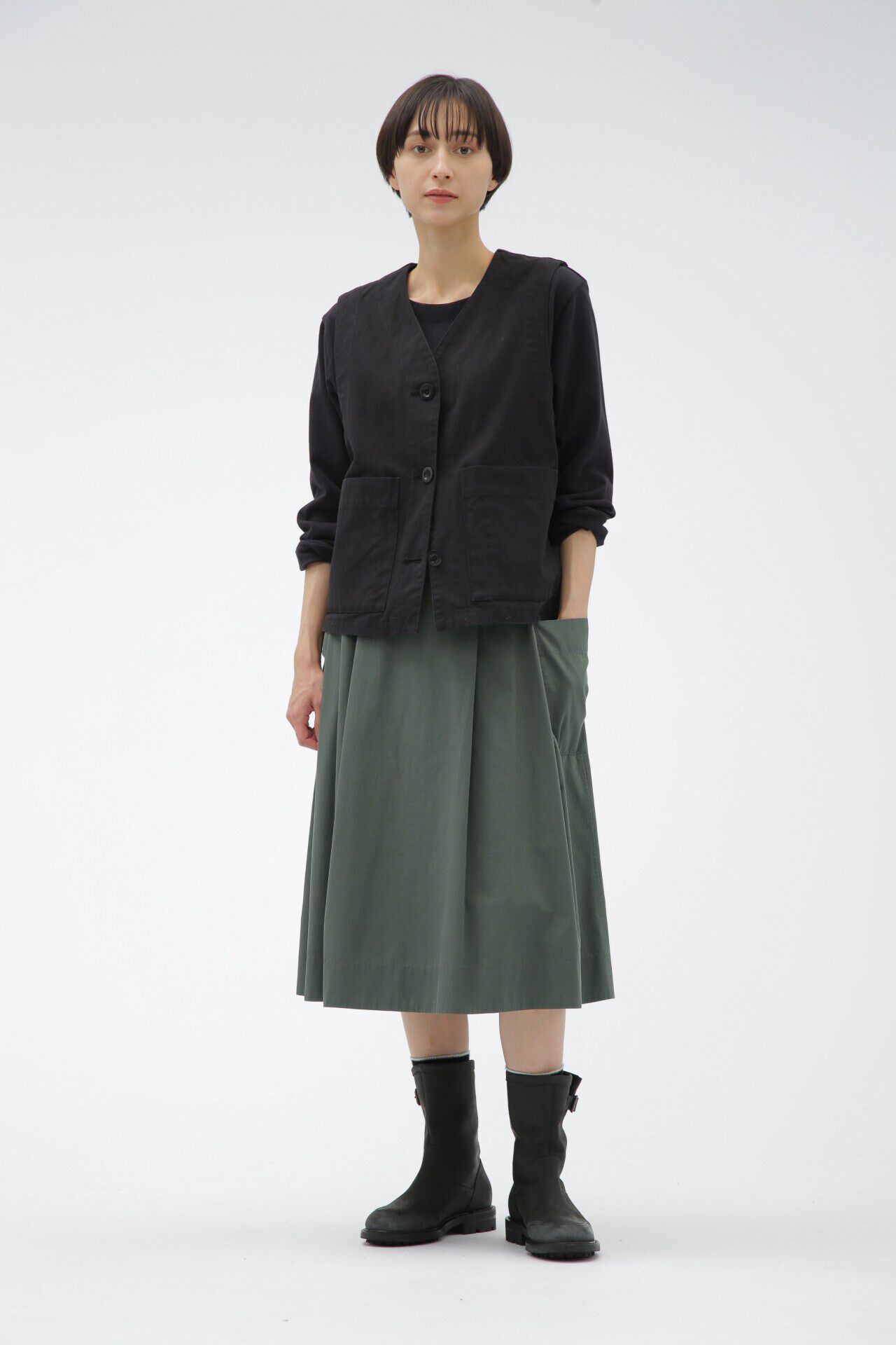 MHL.「LIGHTWEIGHT COTTON CANVAS」|ブルゾン・スタジャン|