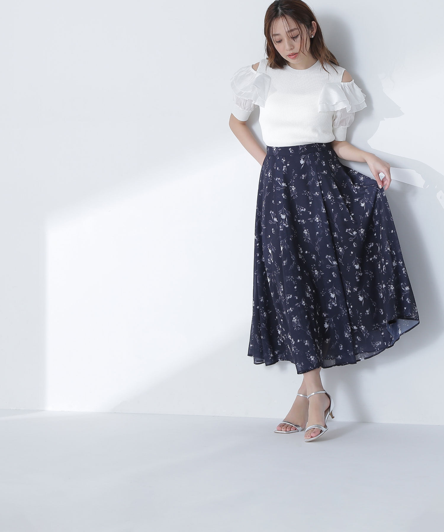  「フラワーシフォンフレアスカート」|スカート|ネイビー2