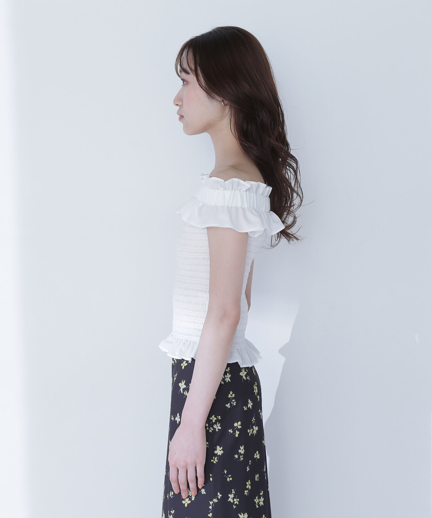  「フリルシャーリングオフショルブラウス」|シャツ・ブラウス|