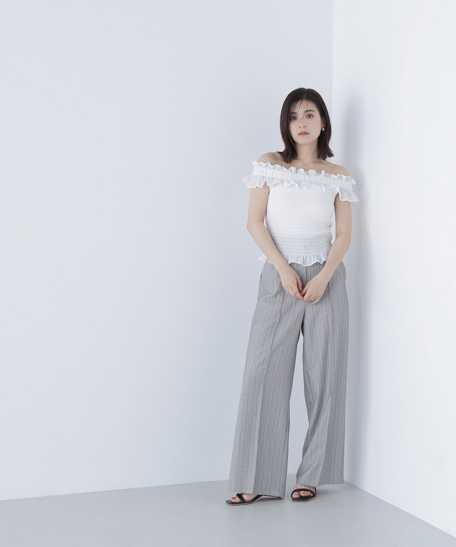  「フリルシャーリングオフショルブラウス」|シャツ・ブラウス|