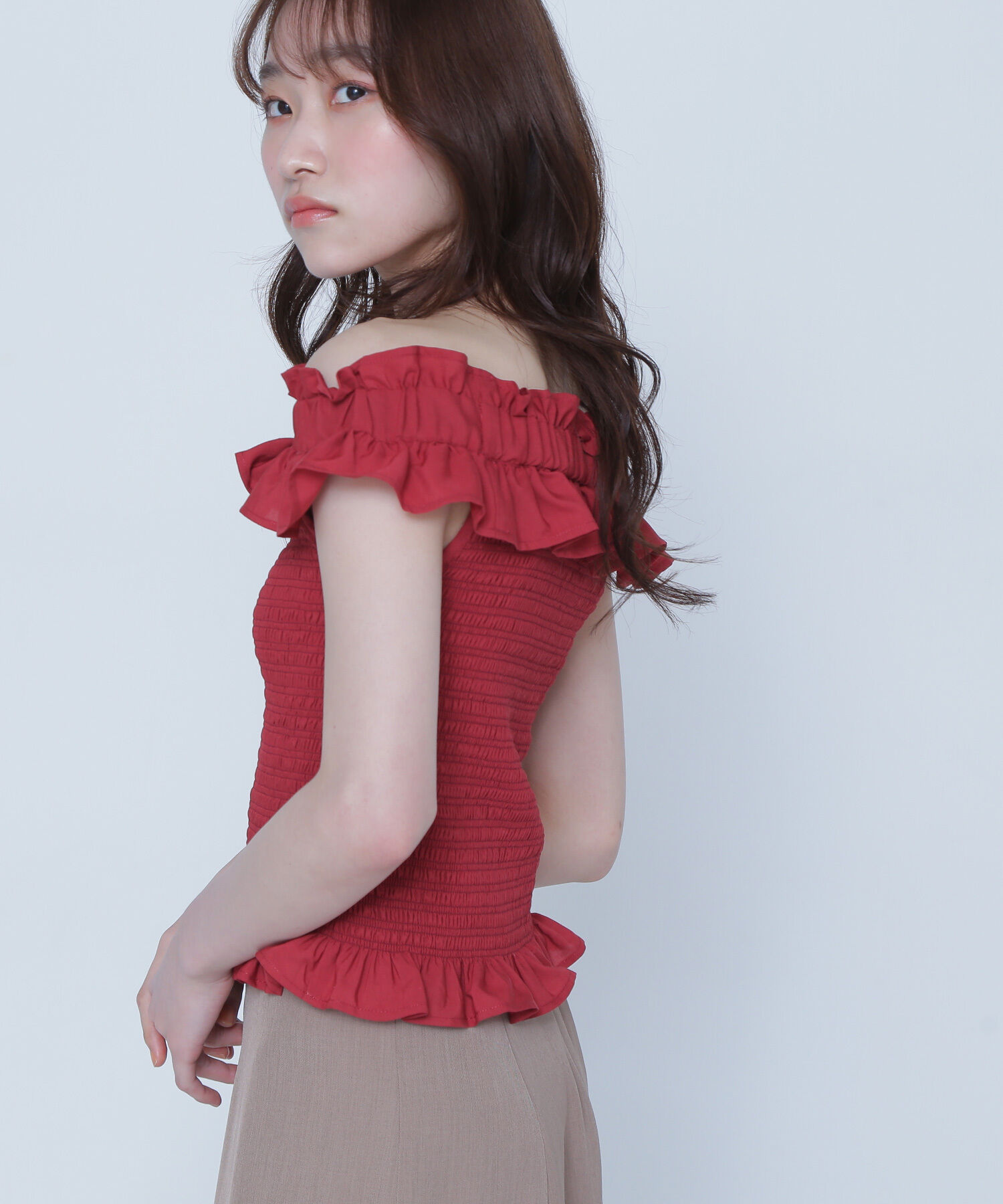  「フリルシャーリングオフショルブラウス」|シャツ・ブラウス|