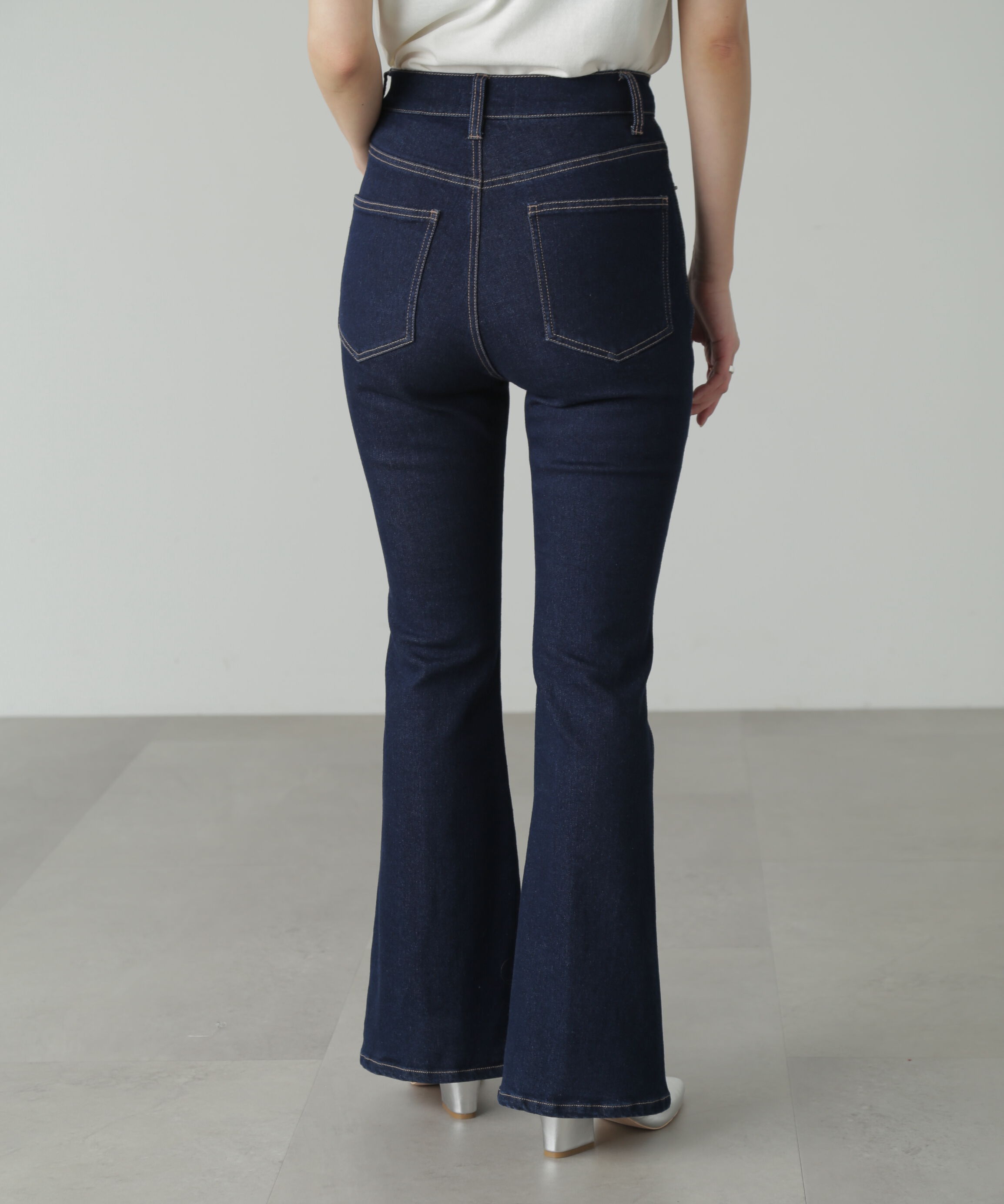  「[低身長サイズ/Sシリーズ]内スリットベルボトムデニムパンツ」|その他|