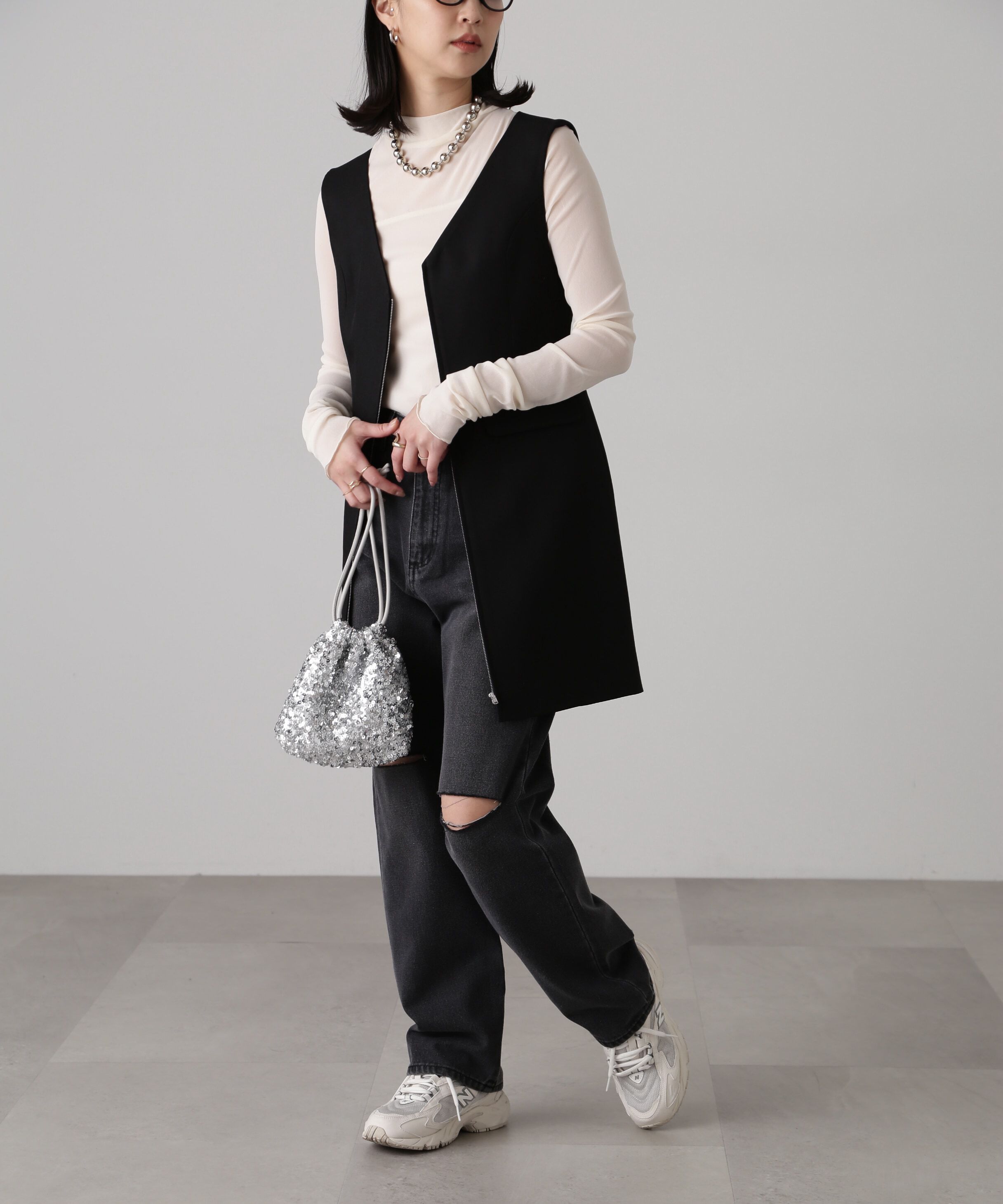  「ジップ使いミニジャンスカ」|ワンピース|