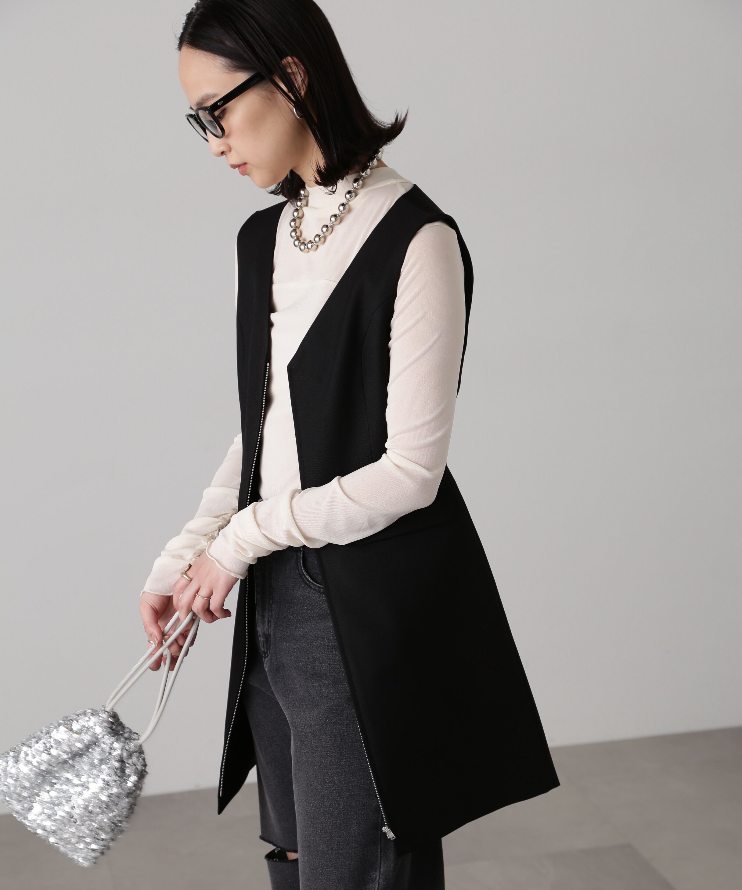  「ジップ使いミニジャンスカ」|ワンピース|