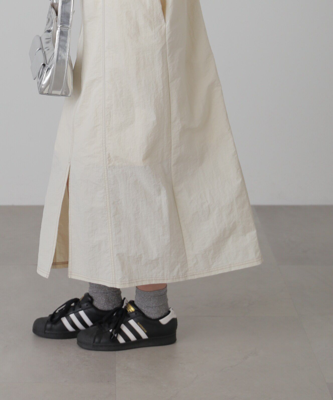  「配色ステッチナイロンキャミワンピース」|ワンピース|