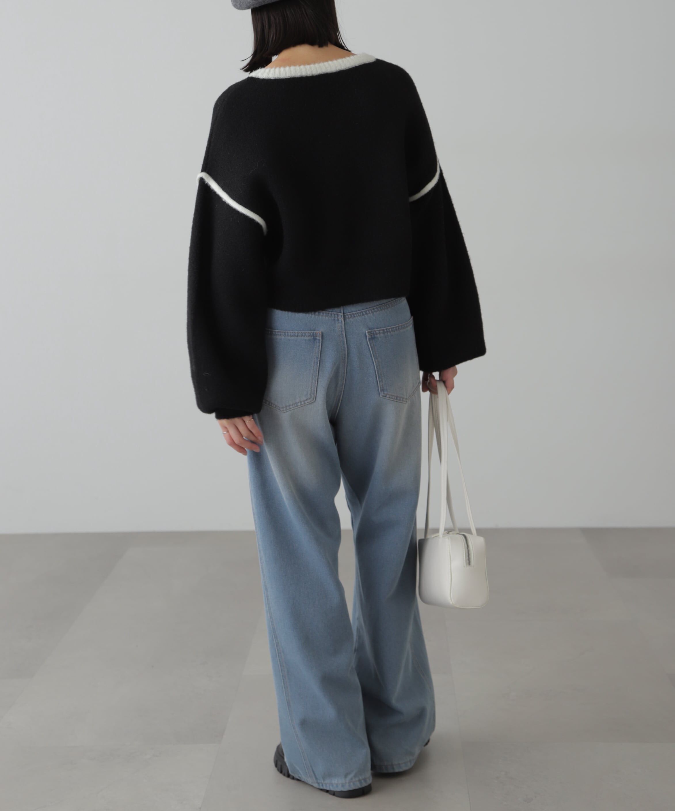  「Vネック配色ショート丈ニット」|ニット・セーター|