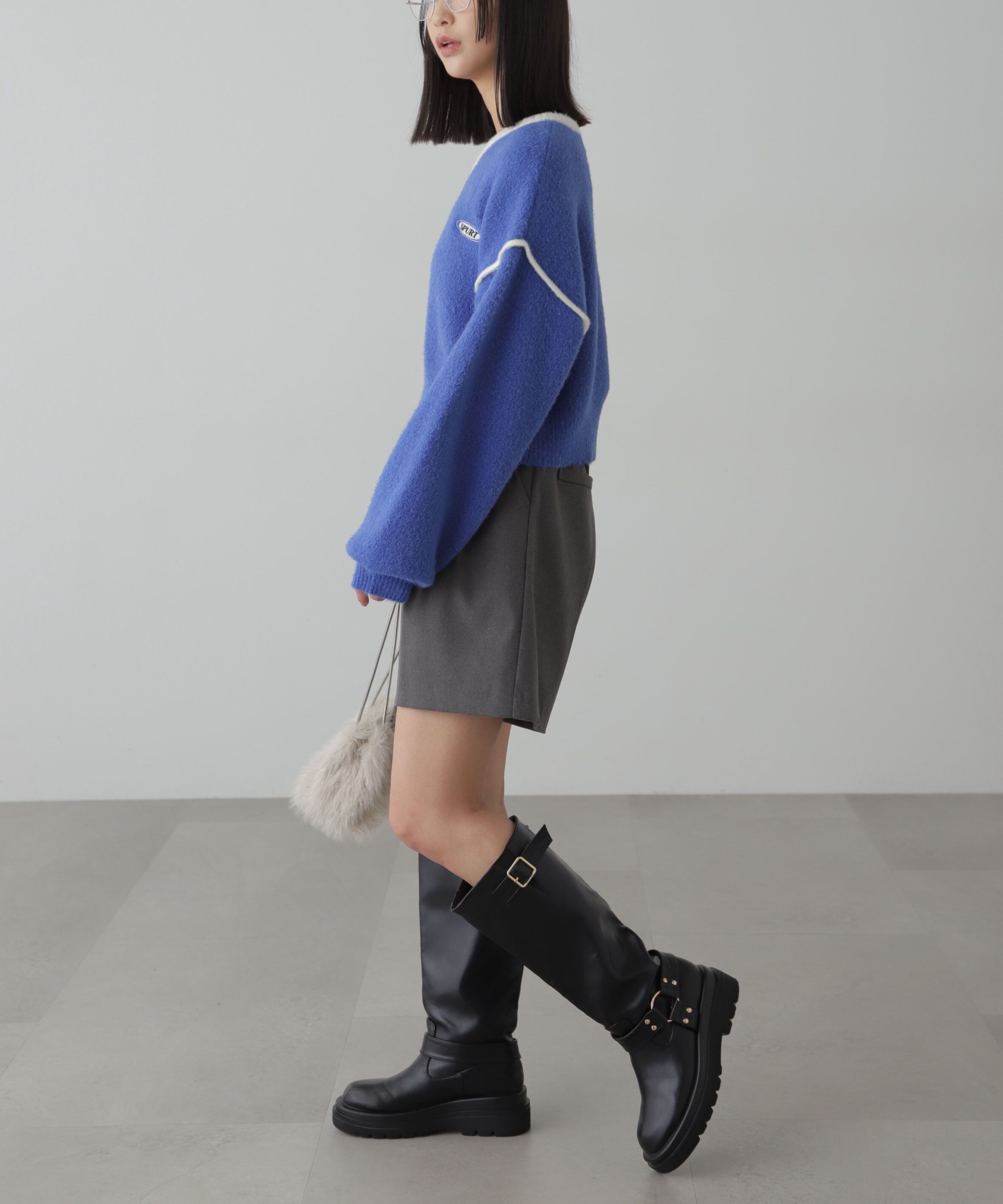  「Vネック配色ショート丈ニット」|ニット・セーター|