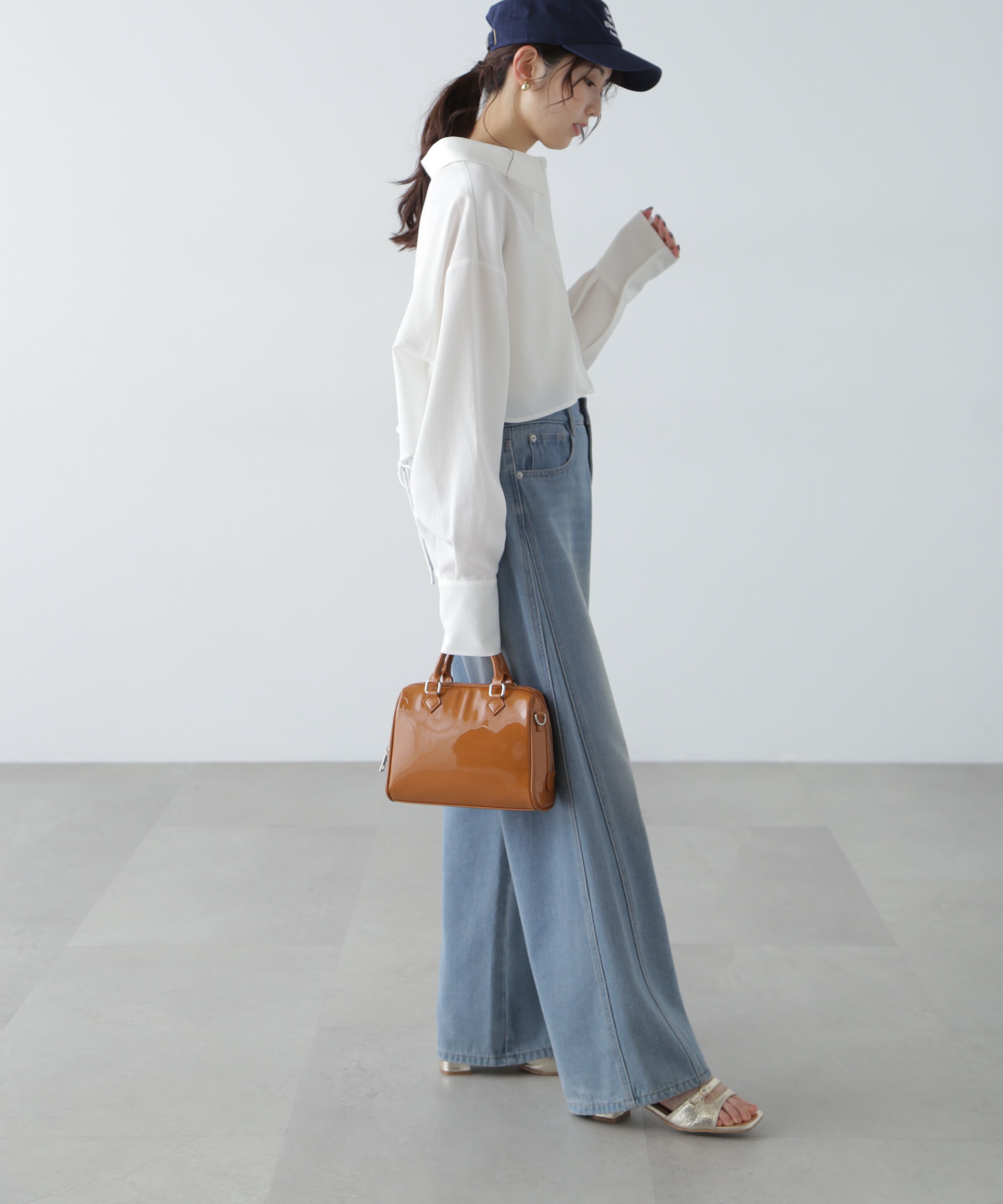  「バックレースアップショート丈シャツ」|シャツ・ブラウス|