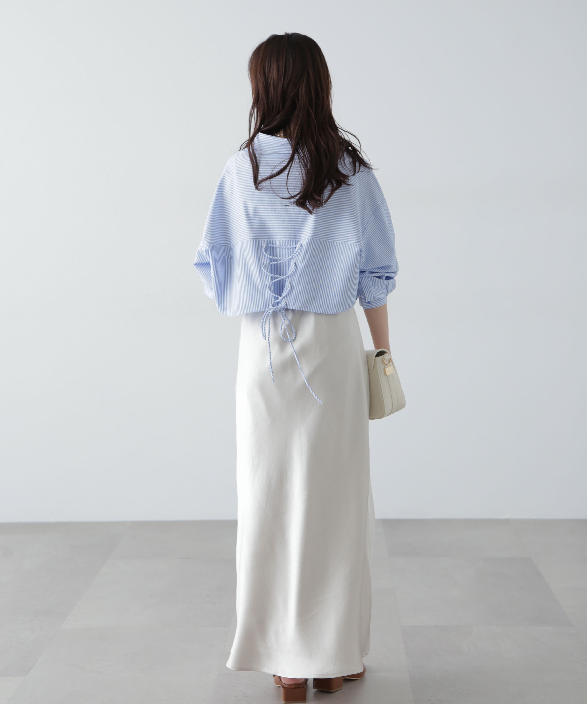  「バックレースアップショート丈シャツ」|シャツ・ブラウス|