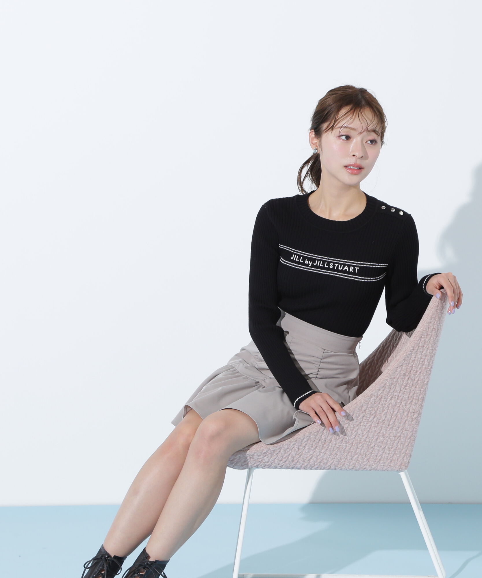  「コンパクト配色ロゴニット」|ニット・セーター|