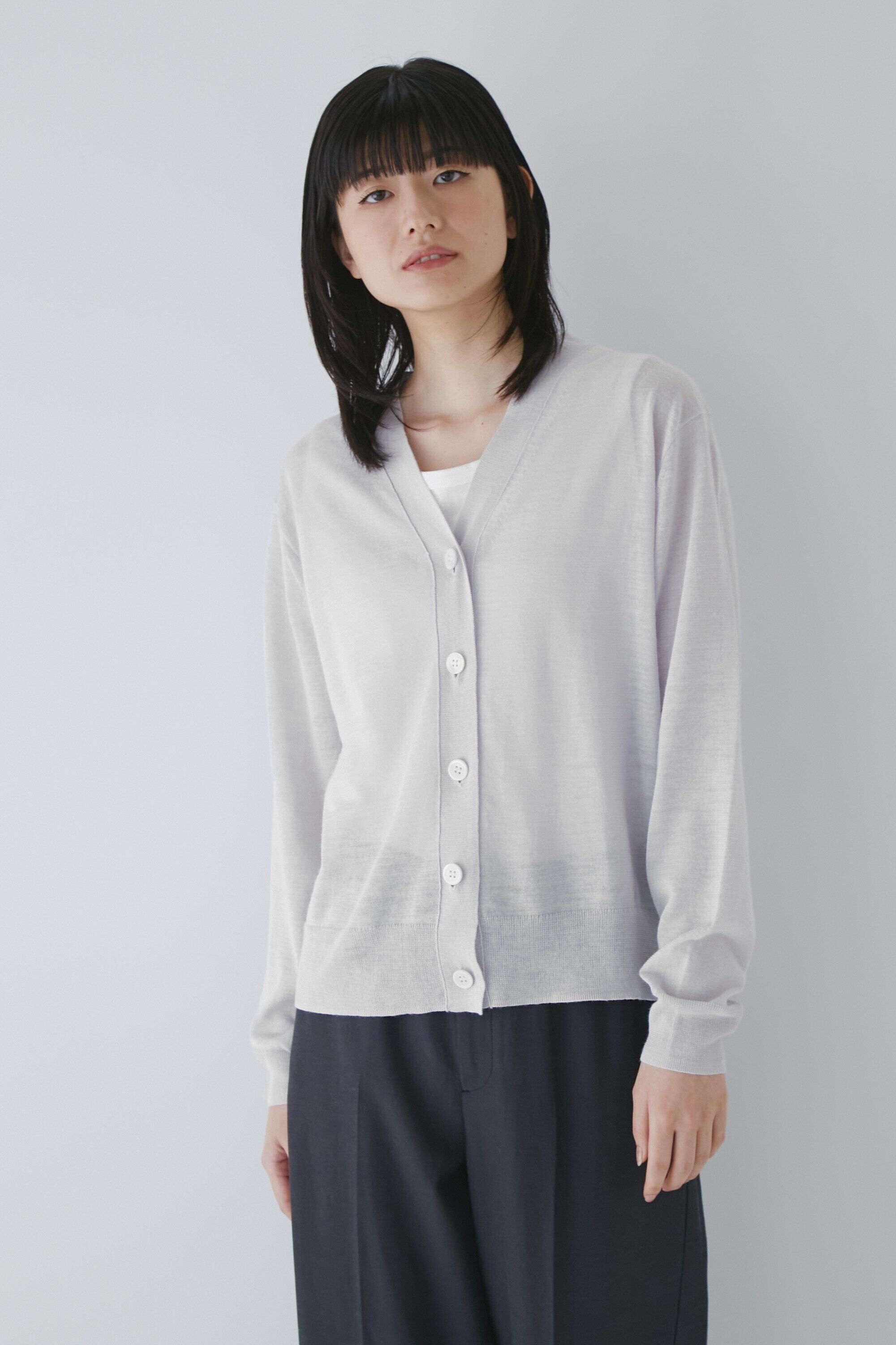  「◆ラミーハイゲージＶネックカーディガン」|ニット・セーター|