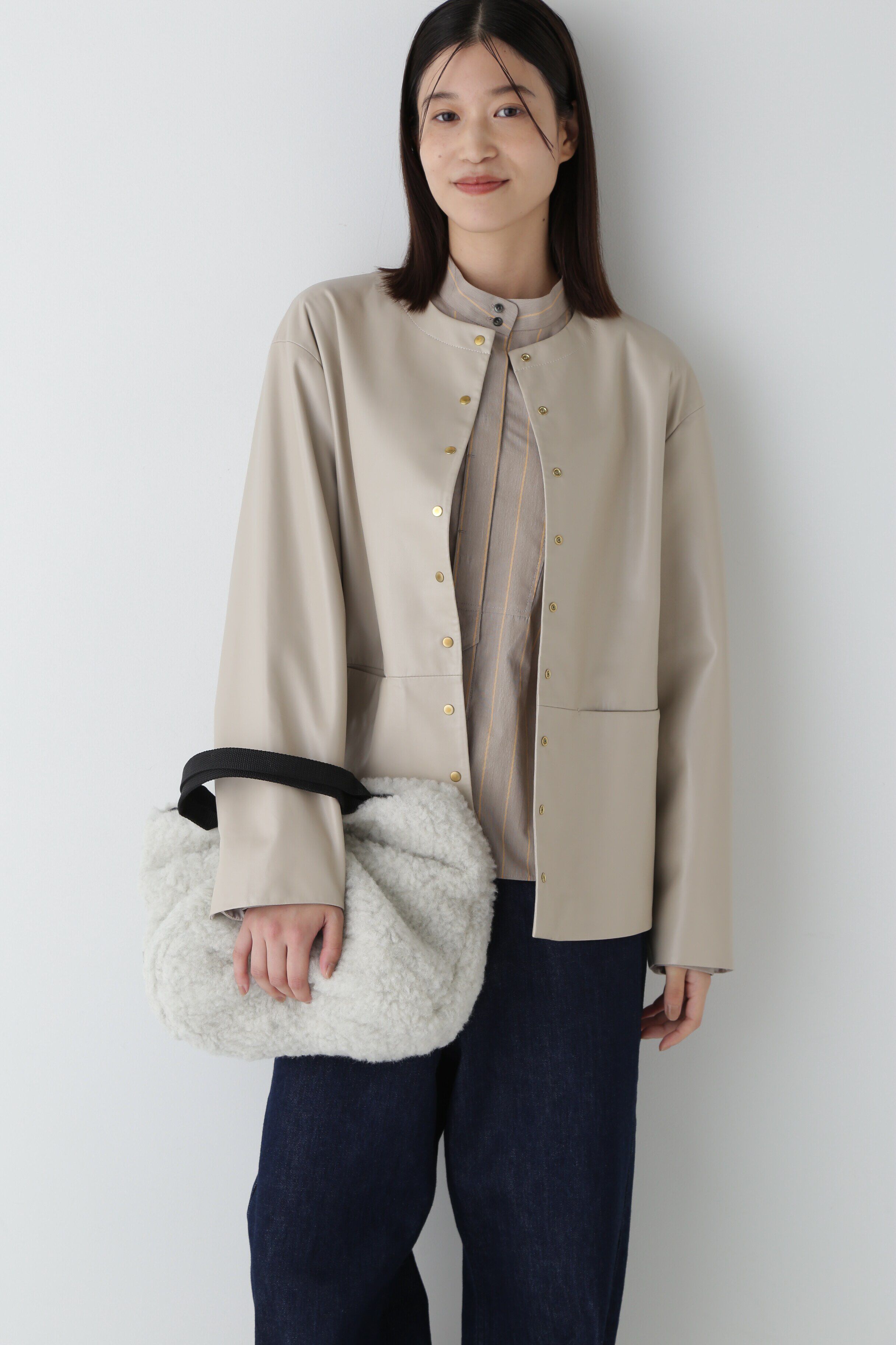  「◆フェイクレザーノーカラーブルゾン」|その他|グレージュ2