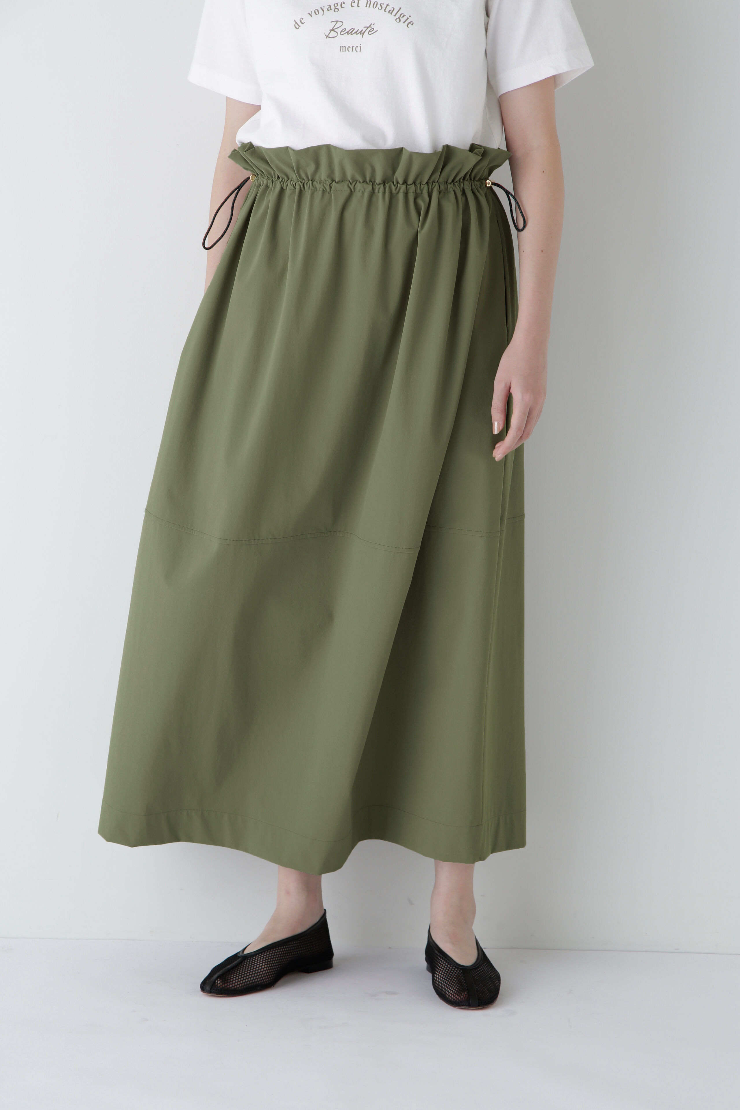  「◆【撥水・接触冷感】ナイロンストレッチギャザースカート」|スカート|カーキ