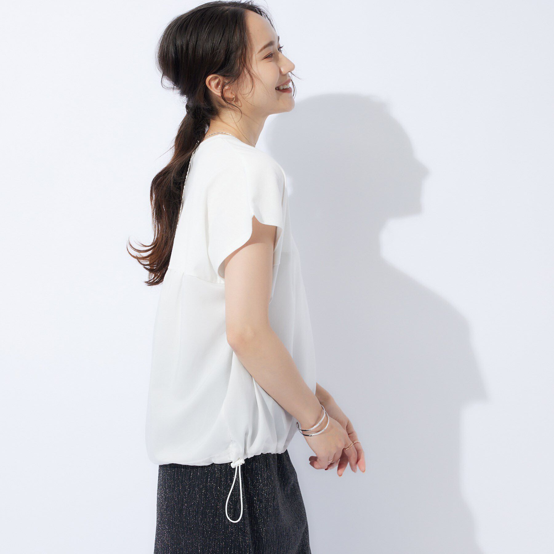 SHOO･LA･RUE「インせずサマ見え 裾ドロスト切り替えトップス」|Tシャツ・カットソー|