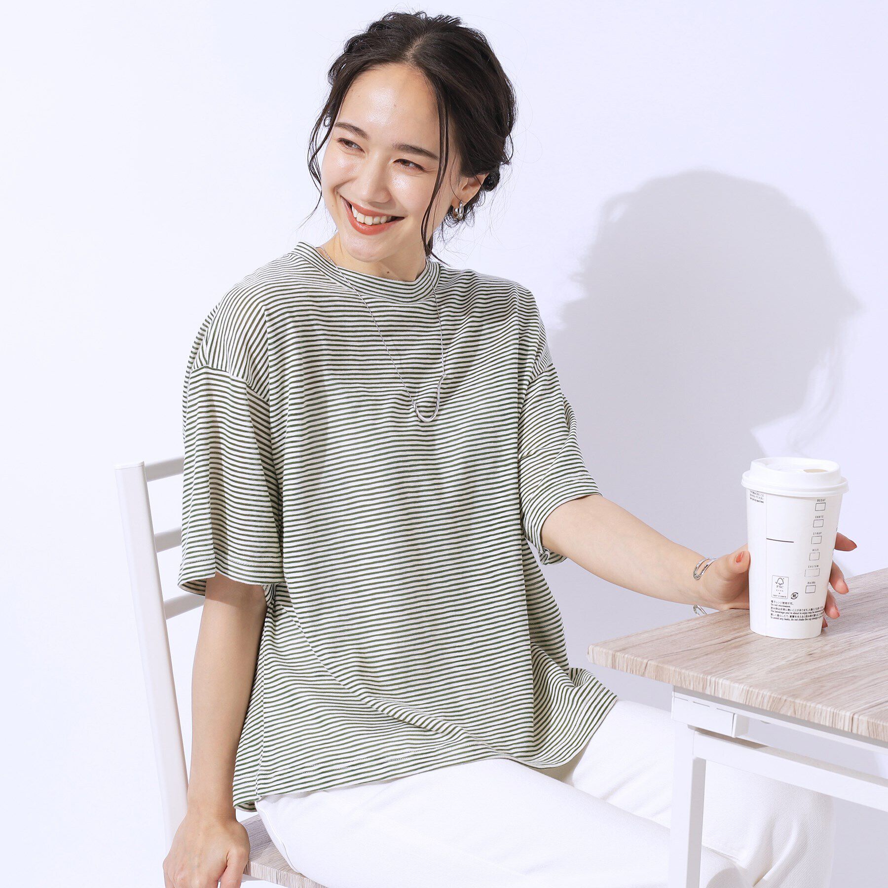 SHOO･LA･RUE「【洗える】腕を出さずにこなれ見え スラブボーダーTシャツ」|Tシャツ・カットソー|グリーン(322)