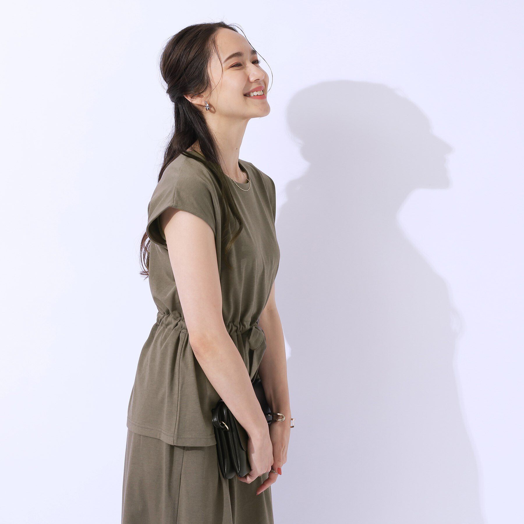 SHOO･LA･RUE「【洗える/セットアップ可】休日のリラックスコーデに ウエストリボントップス」|シャツ・ブラウス|