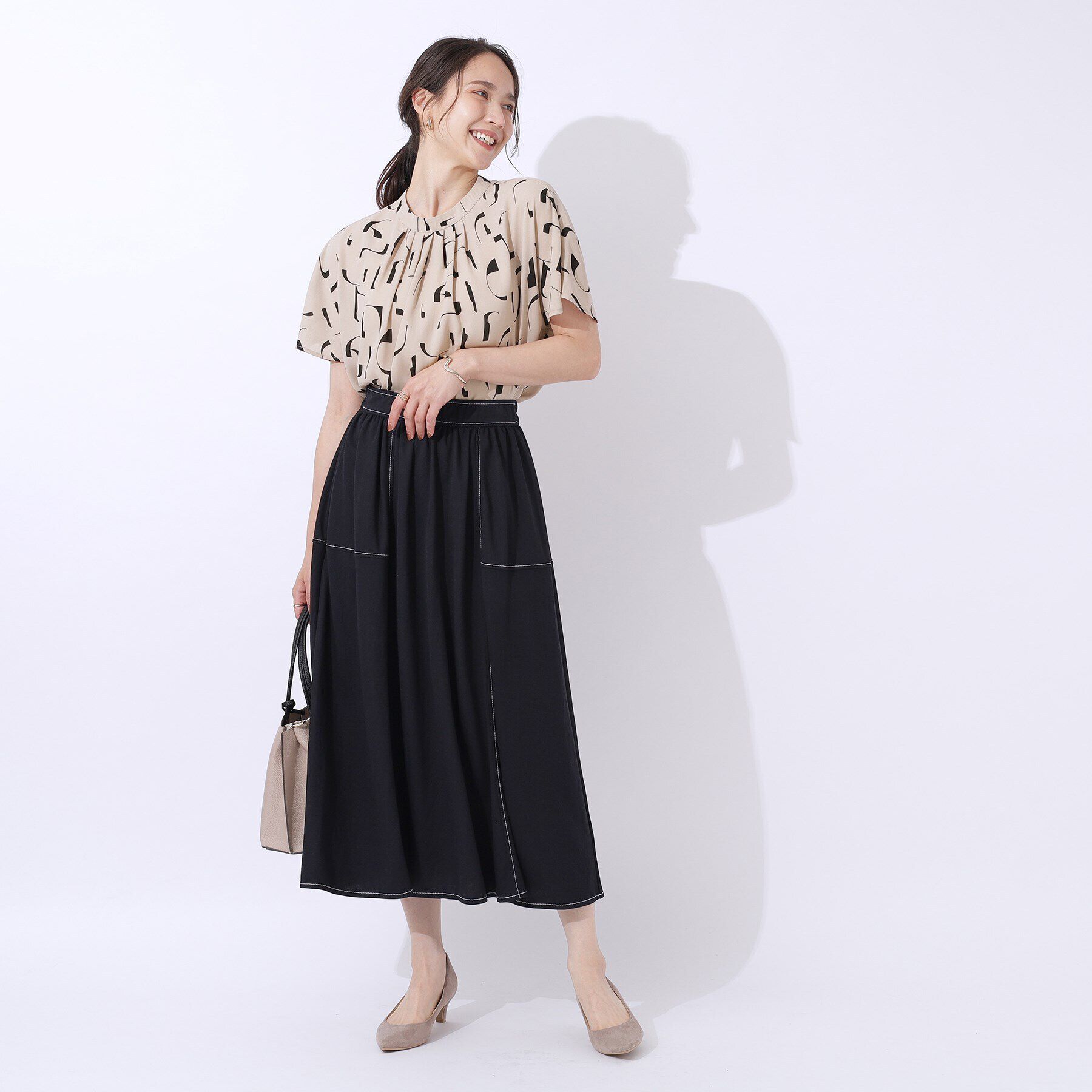 SHOO･LA･RUE「【洗える】周りと差がつく プリントハイネックブラウス」|シャツ・ブラウス|