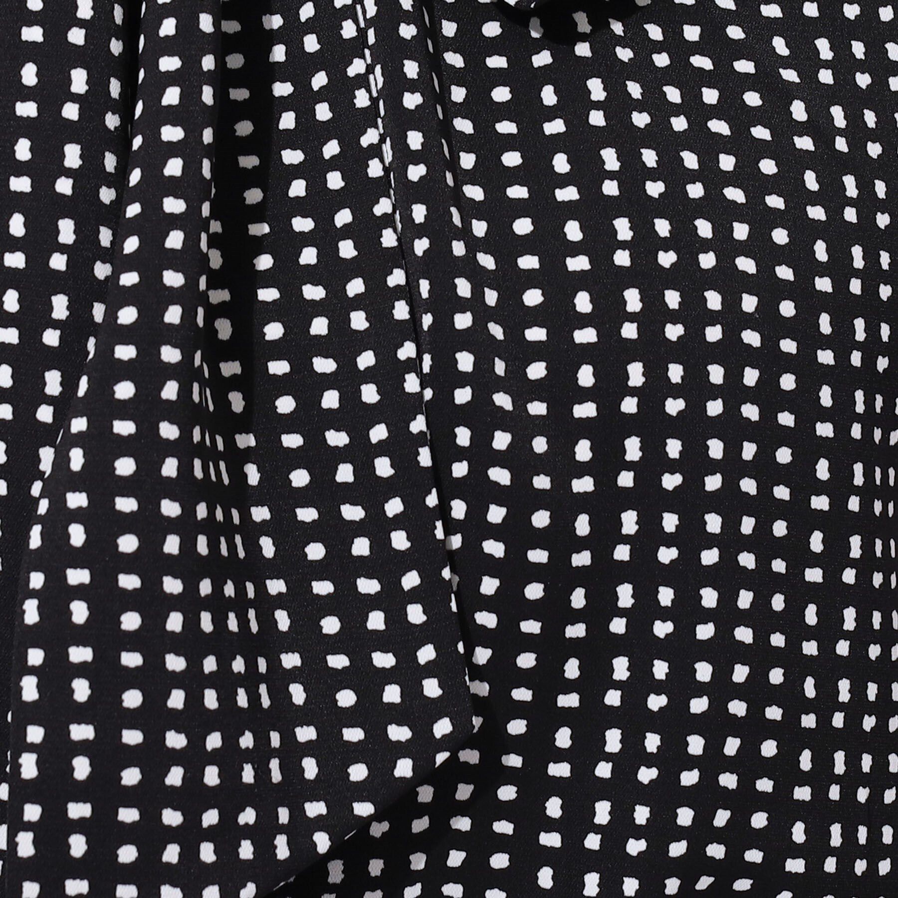 SHOO･LA･RUE「【2WAY/無理せずキレイ】リボンが華やかさをプラスする 5分袖ブラウス」|シャツ・ブラウス|